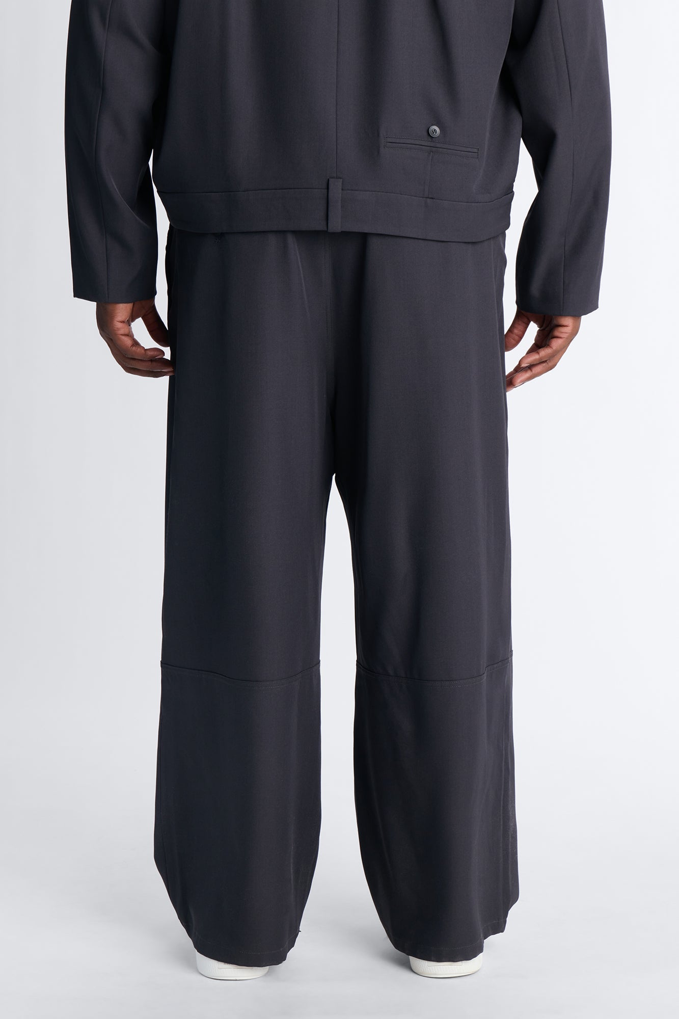 Baggy Inverted Details Trouser - Grey