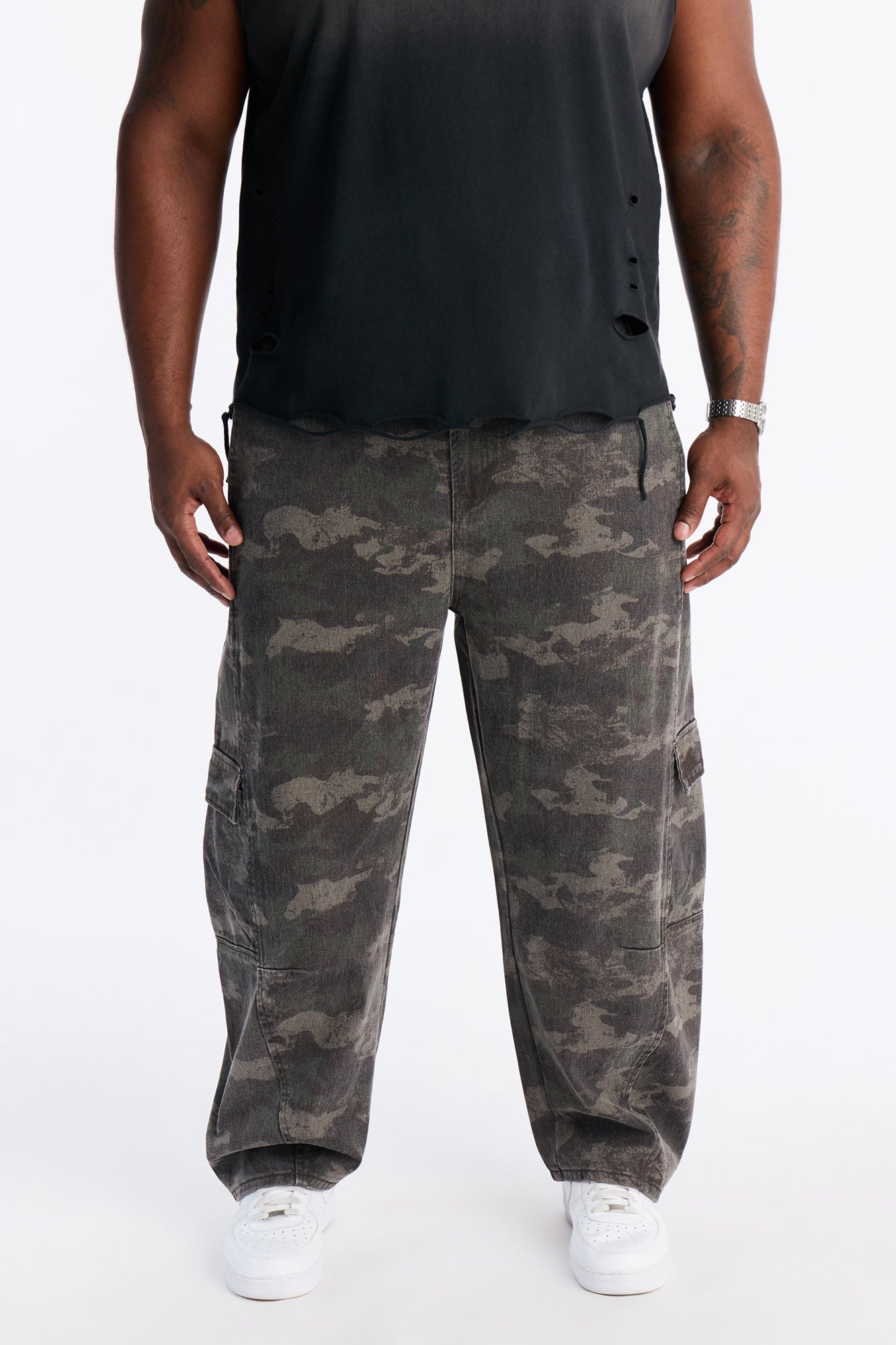 Combat Seams Barrel Jeans - Camouflage