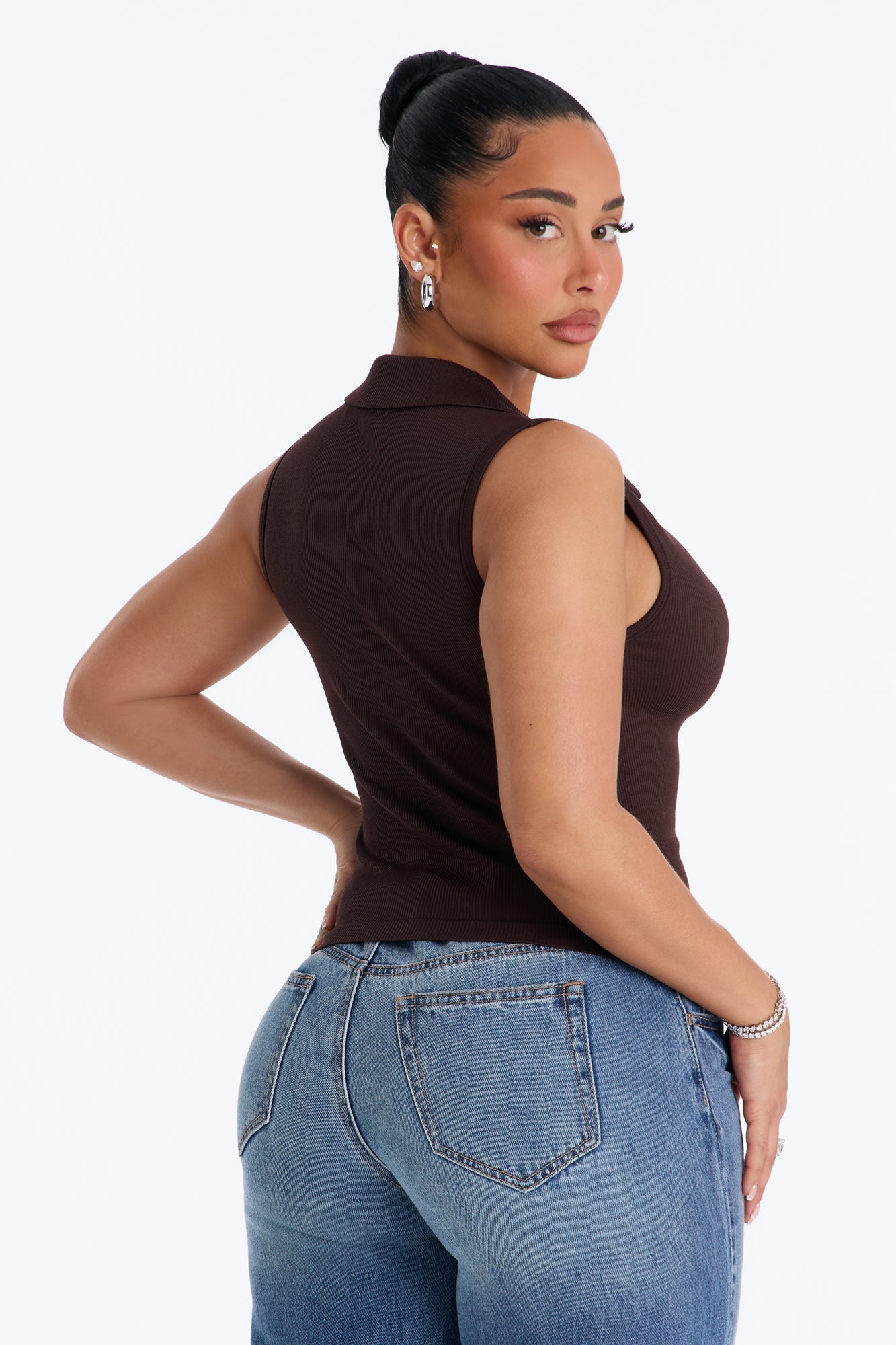 Lyra Seamless Rib Basic Sleeveless Collared Top - Brown NEWFASHIONEDGE