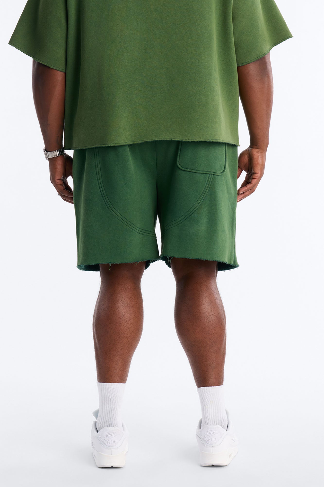 Washed Raw Edge Baggy Sweatshort - Green