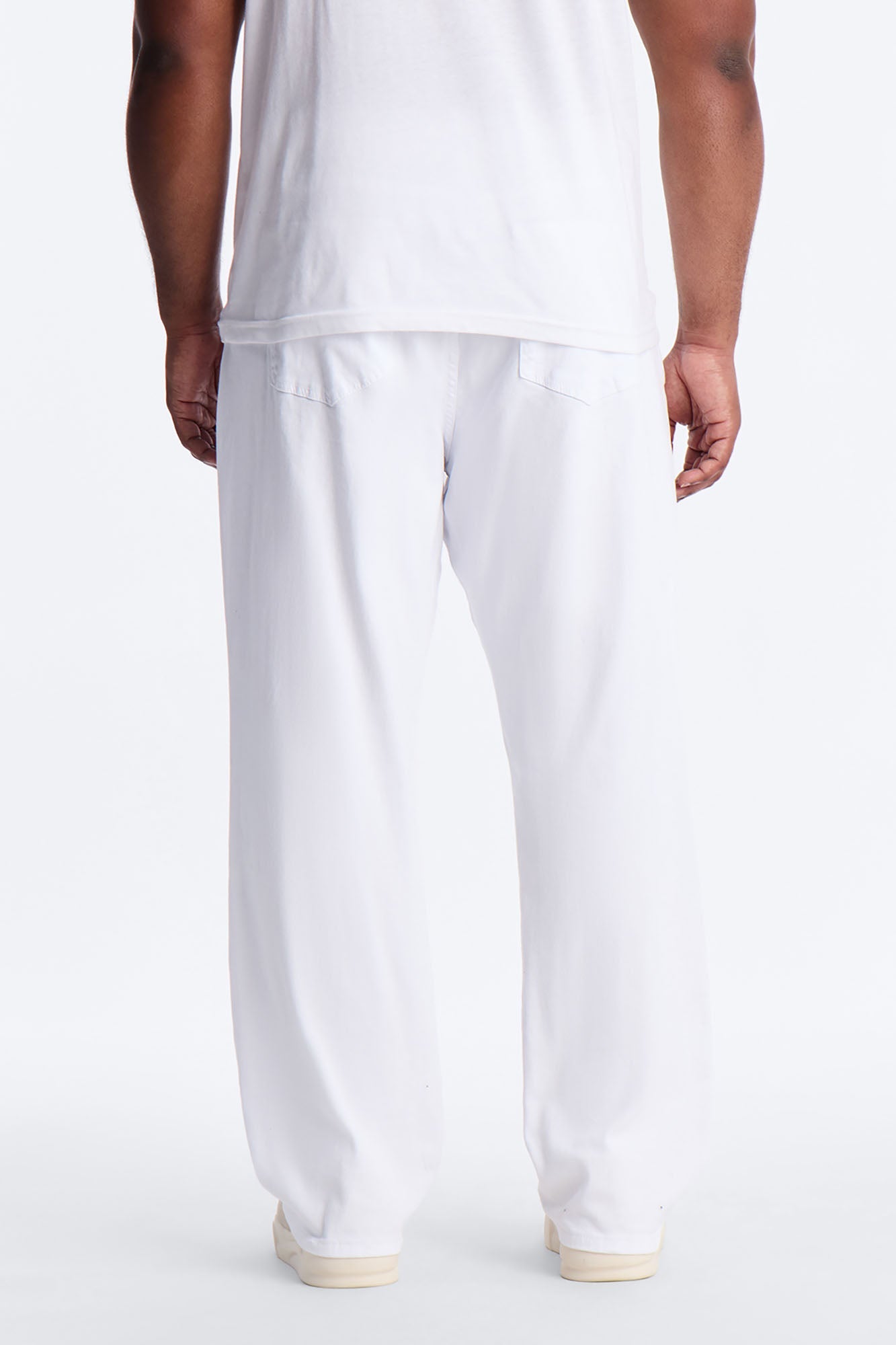 Clean Feel Straight Jean - White