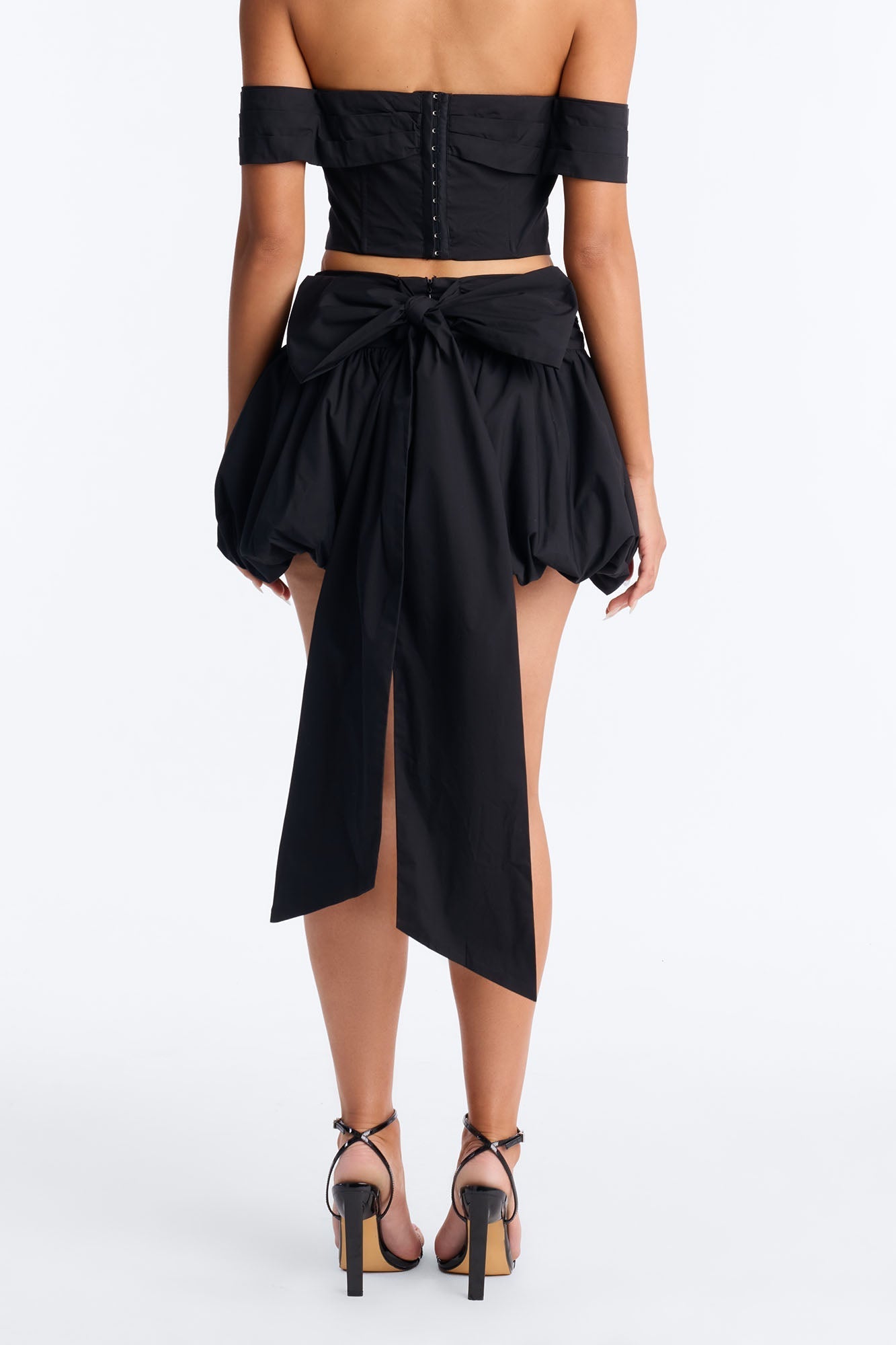 Lori Cutie Poplin Micro Mini Skirt - Black NEWFASHIONEDGE