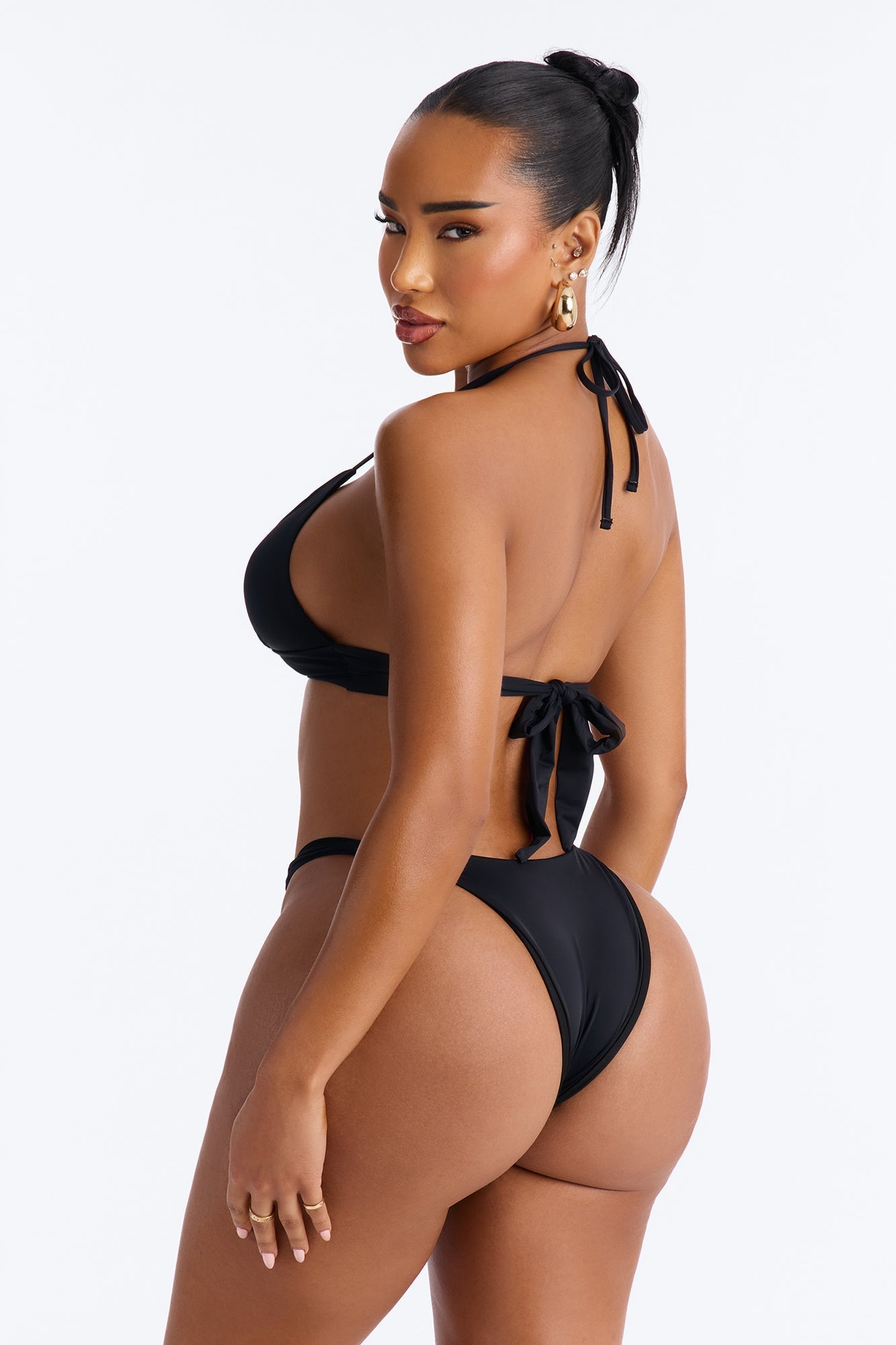 Dream Of Me 2 Piece Triangle Bikini Set - Black NEWFASHIONEDGE