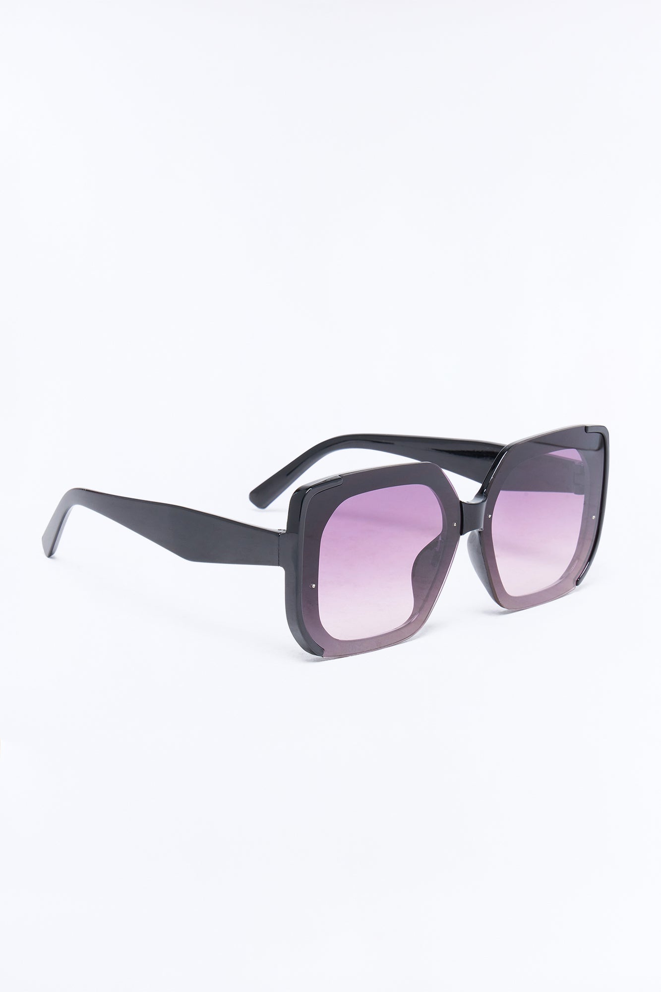 Finding My Way Sunglasses - Black NEWFASHIONEDGE