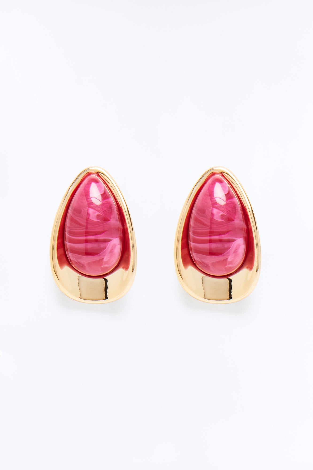 Boho Coast Getaway Earrings - Gold/Red