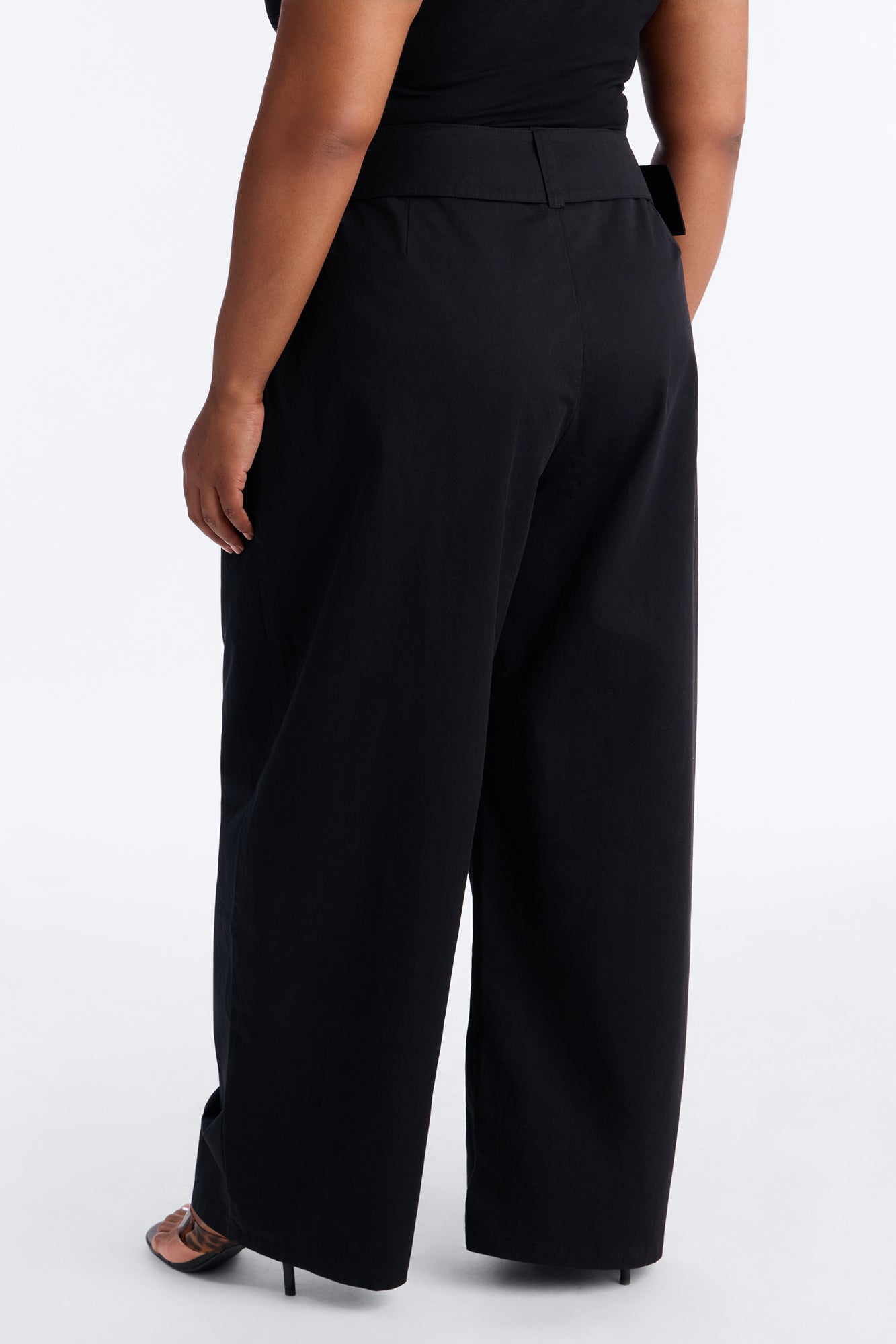 Santee Barrel Belted Pant - Black
