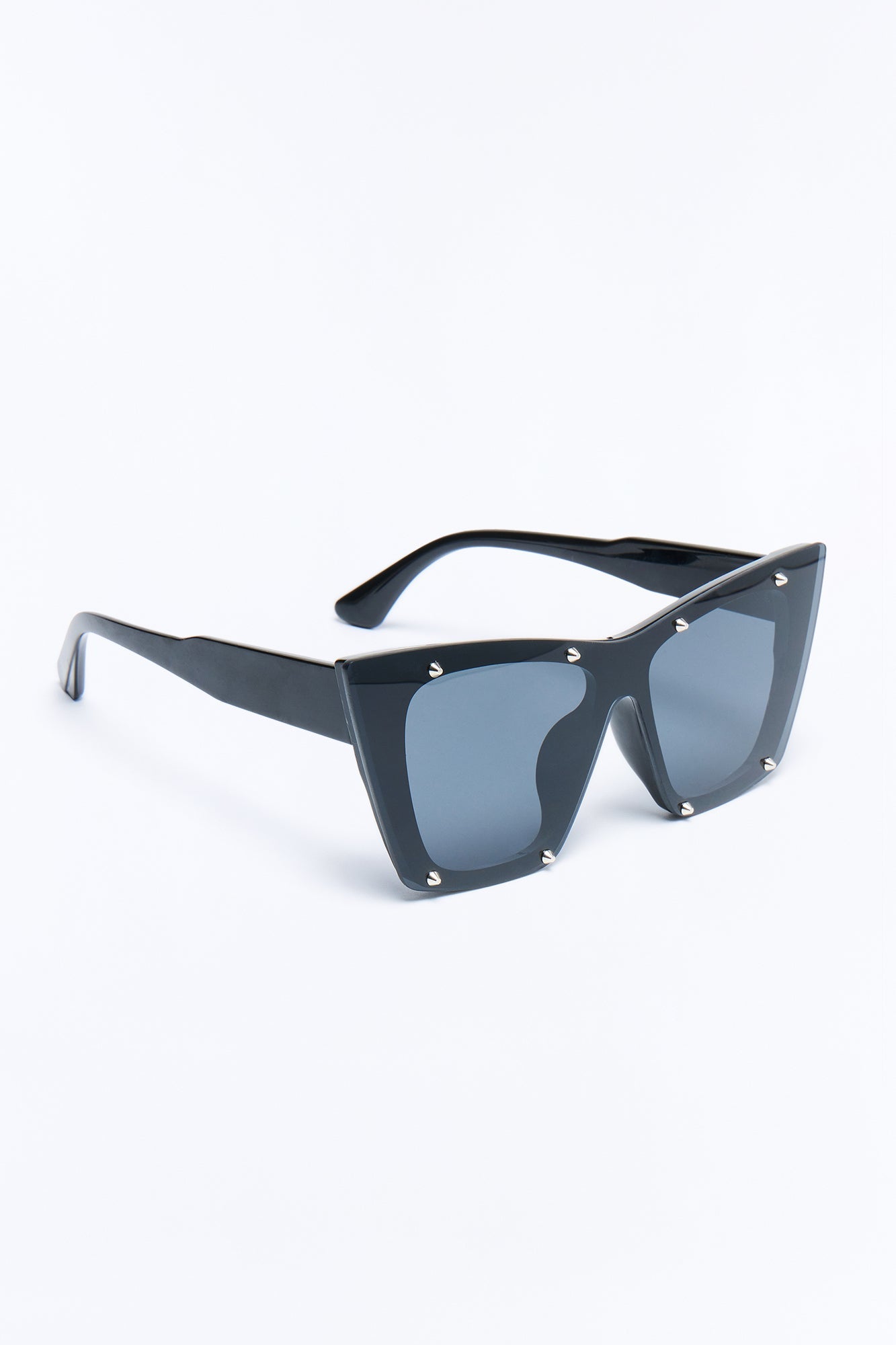 Effortless Cool Sunglasses - Black NEWFASHIONEDGE