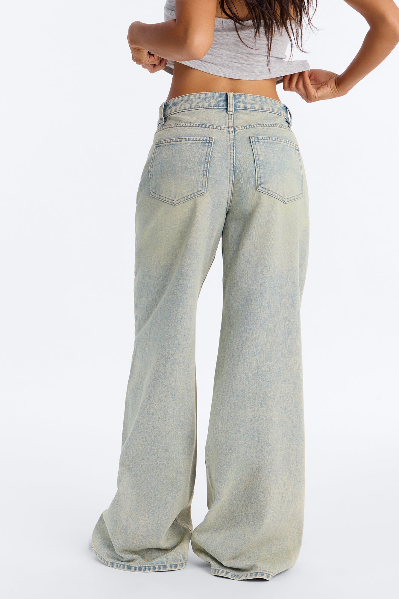 A Total Looker Dropped Waist Baggy Jeans - Vintage Wash