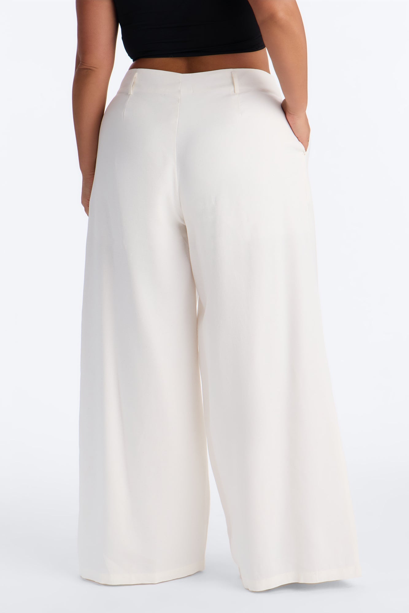 Elyse Linen High Rise Pleated Trousers - White