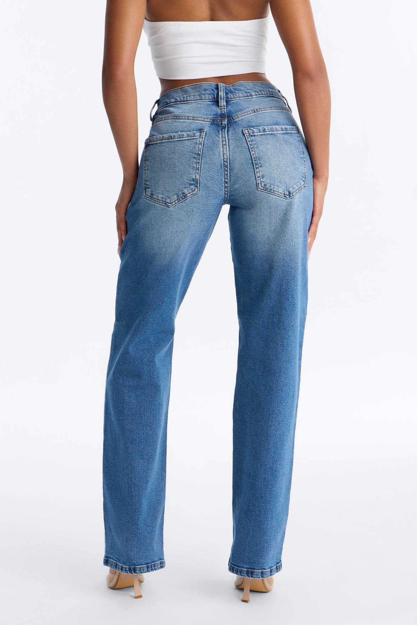 Mar Vista Stretch Straight Leg Jeans - Medium Wash