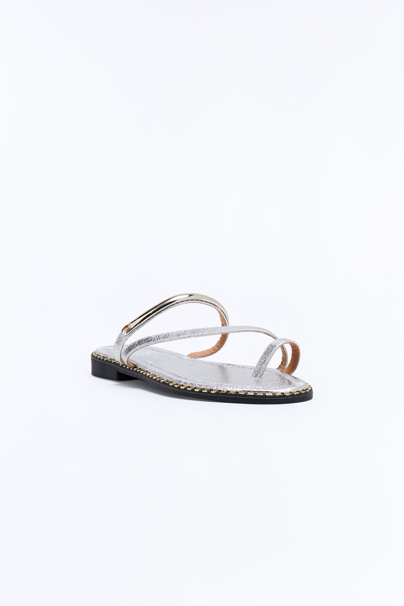 Go Off Metallic Flat Sandals - Silver