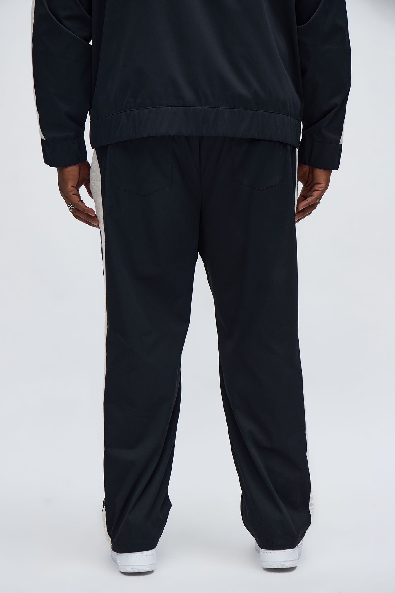 Slim Knit Stripe Pant - Black