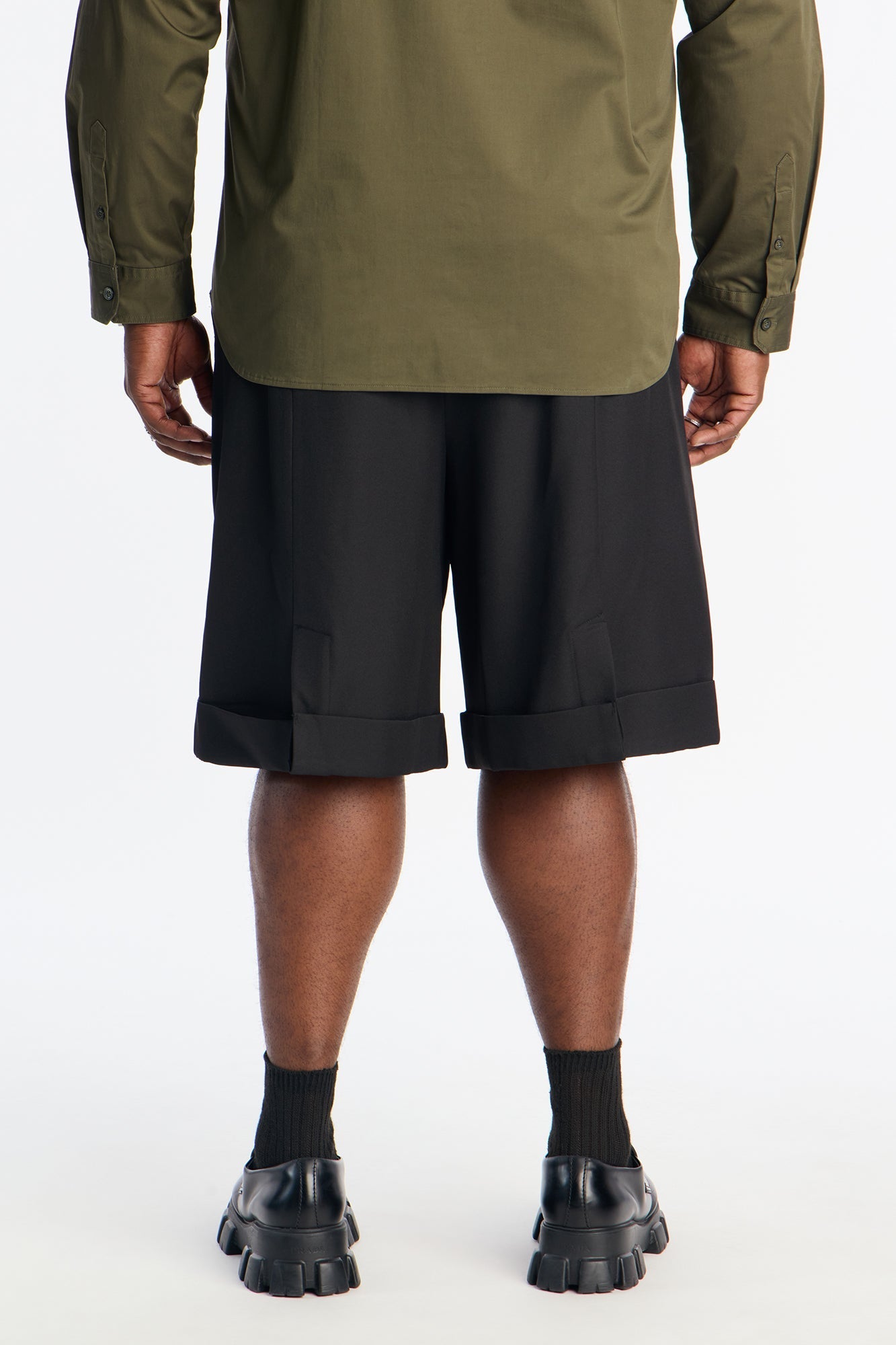 Oversized Exaggerated Slit Cuff Short - Black