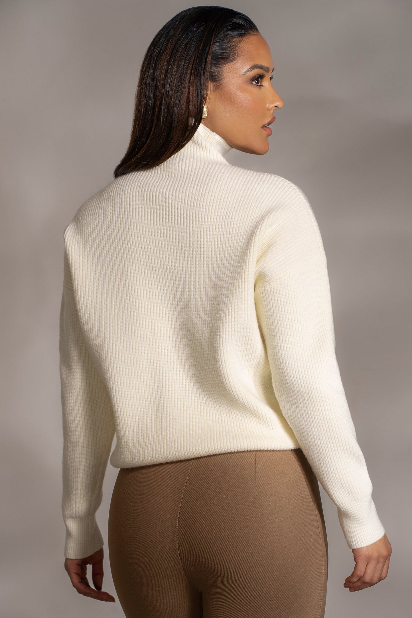 Buttercream Jenni Turtleneck Sweater Top JLUXLABEL