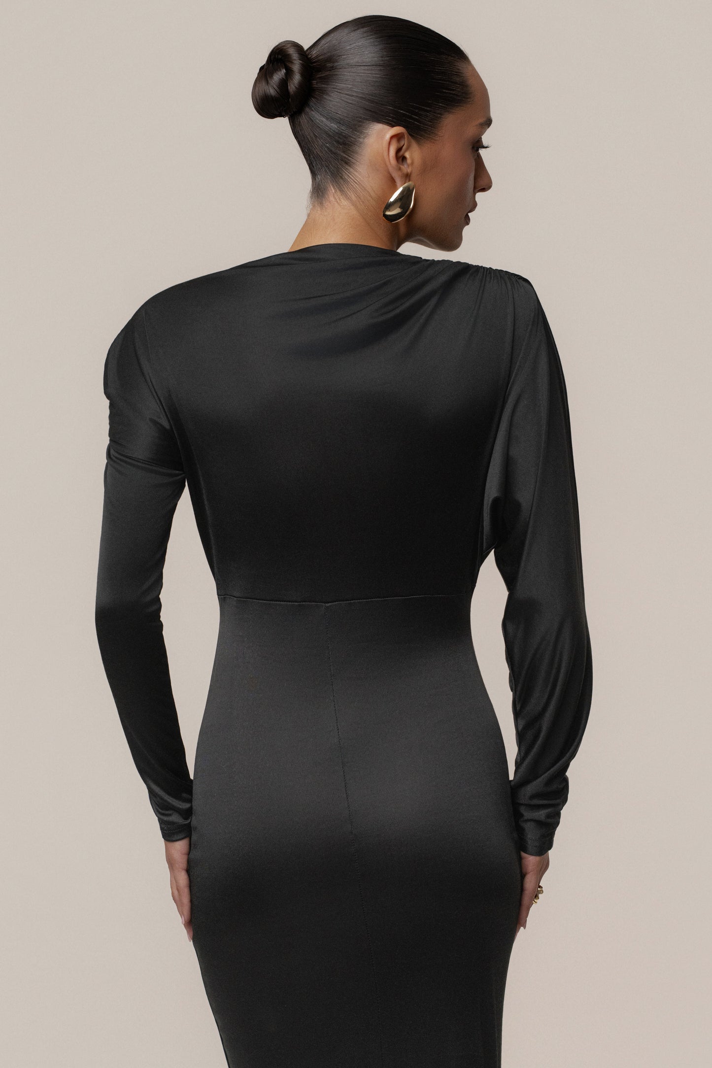 Black Glisten Slit Maxi Dress NEWFASHIONEDGE