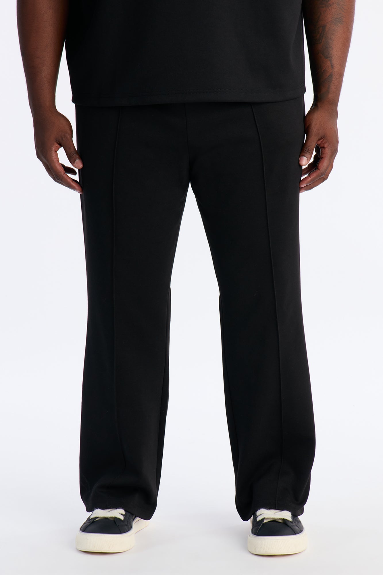 Structured Fleece Pintuck Slim Flare Sweatpants - Black