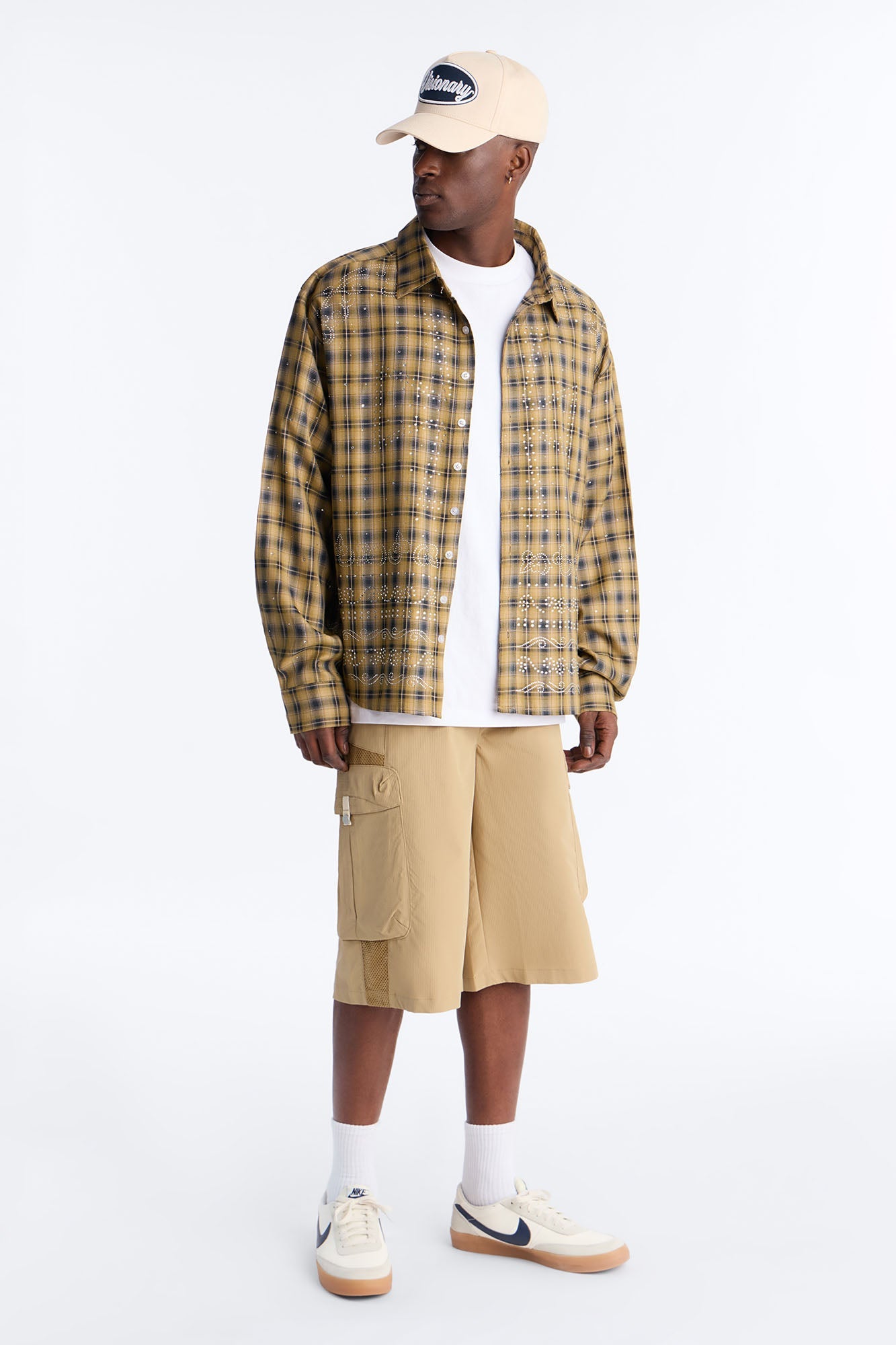 Relaxed Thirty Degree Mesh Outlay Tech Short - Tan