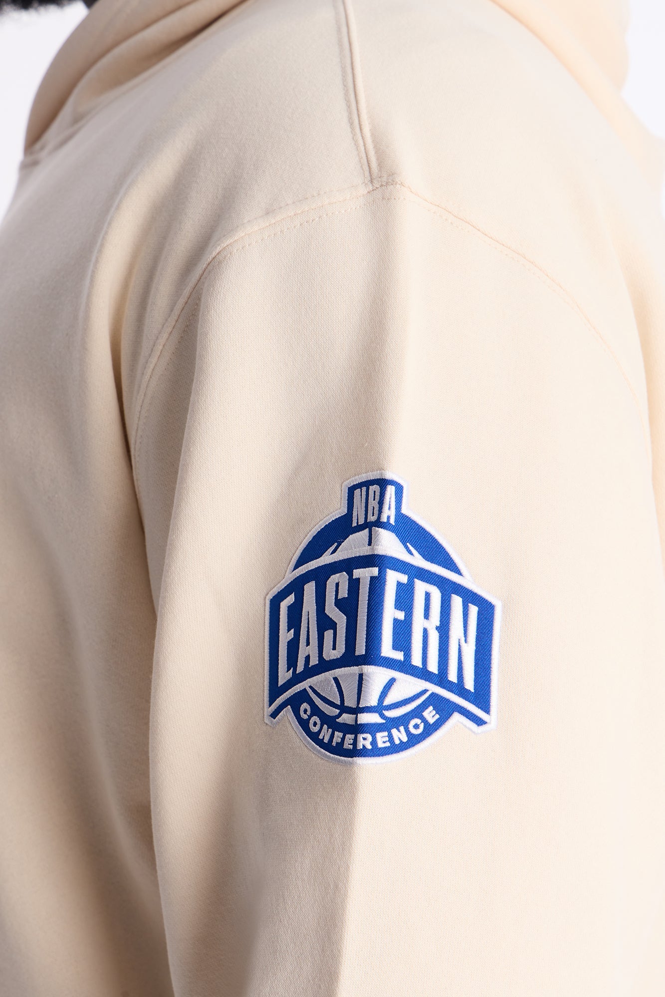 Knicks Embroidered Oversized Hoodie - Cream