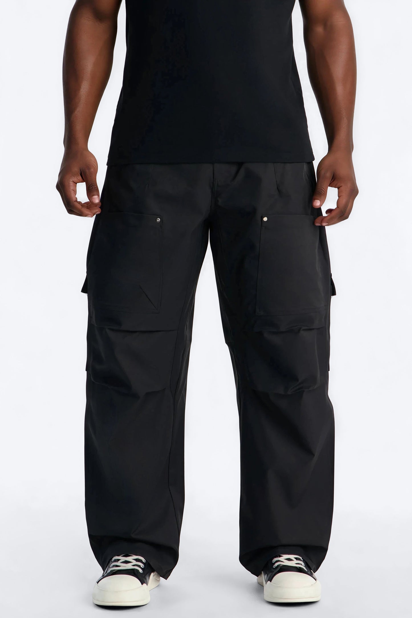 Barrel Fit Node Cargo Pant - Black