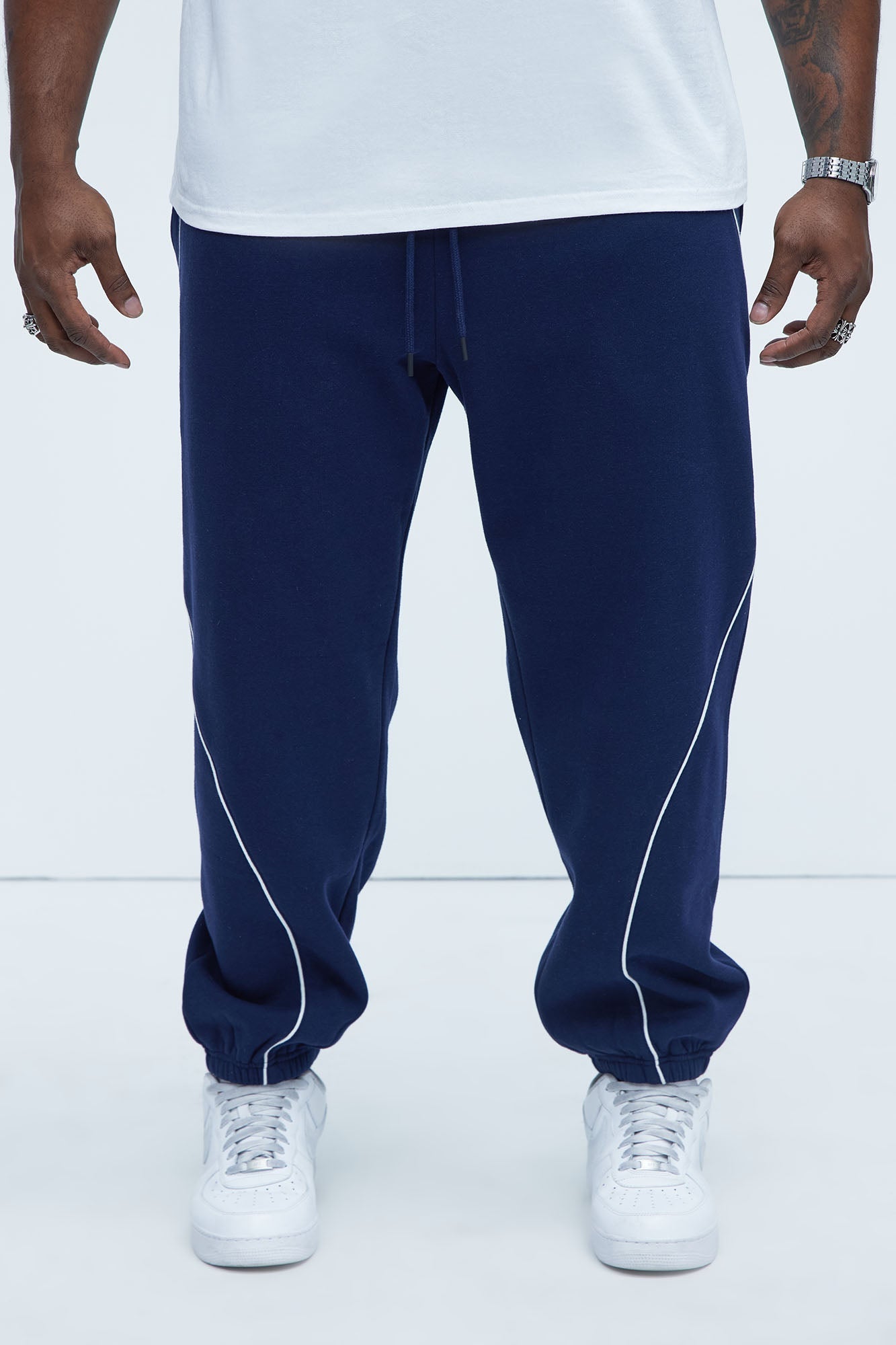 Tyson Piping Relaxed Jogger - Navy