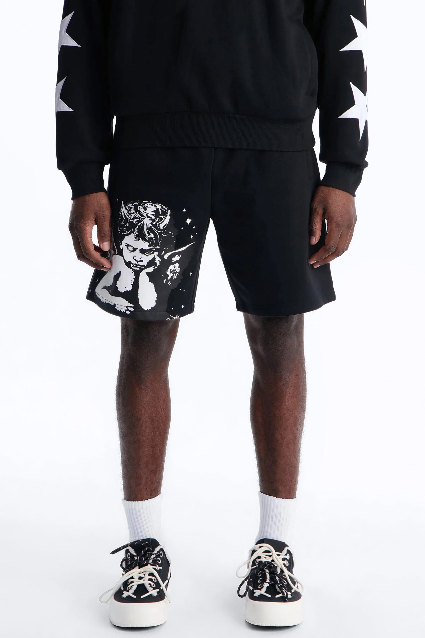 Menace Sent Embroidery Sweatshorts - Black