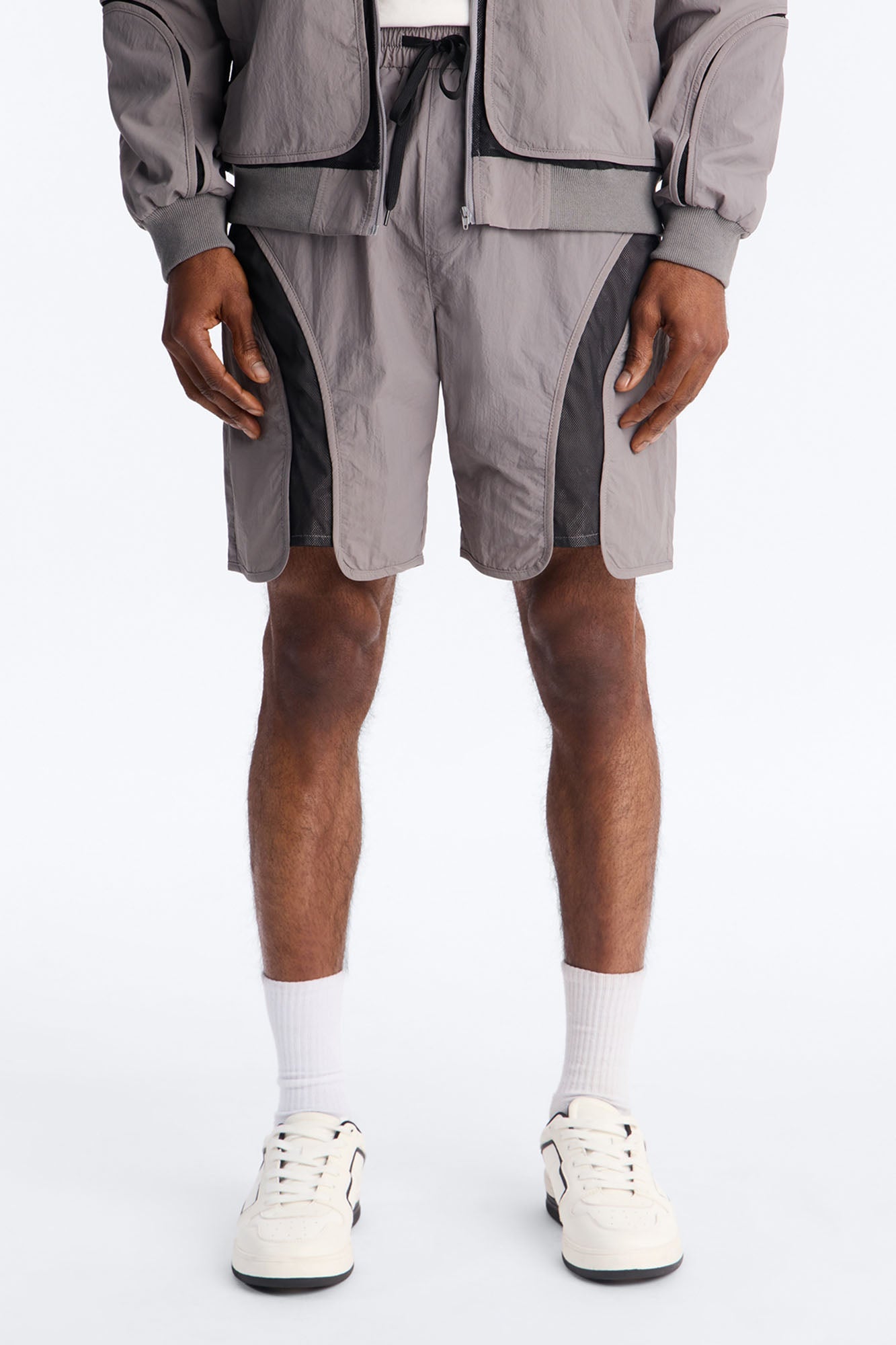 Relaxed Courtside Mesh Paneled Short - Charcoal