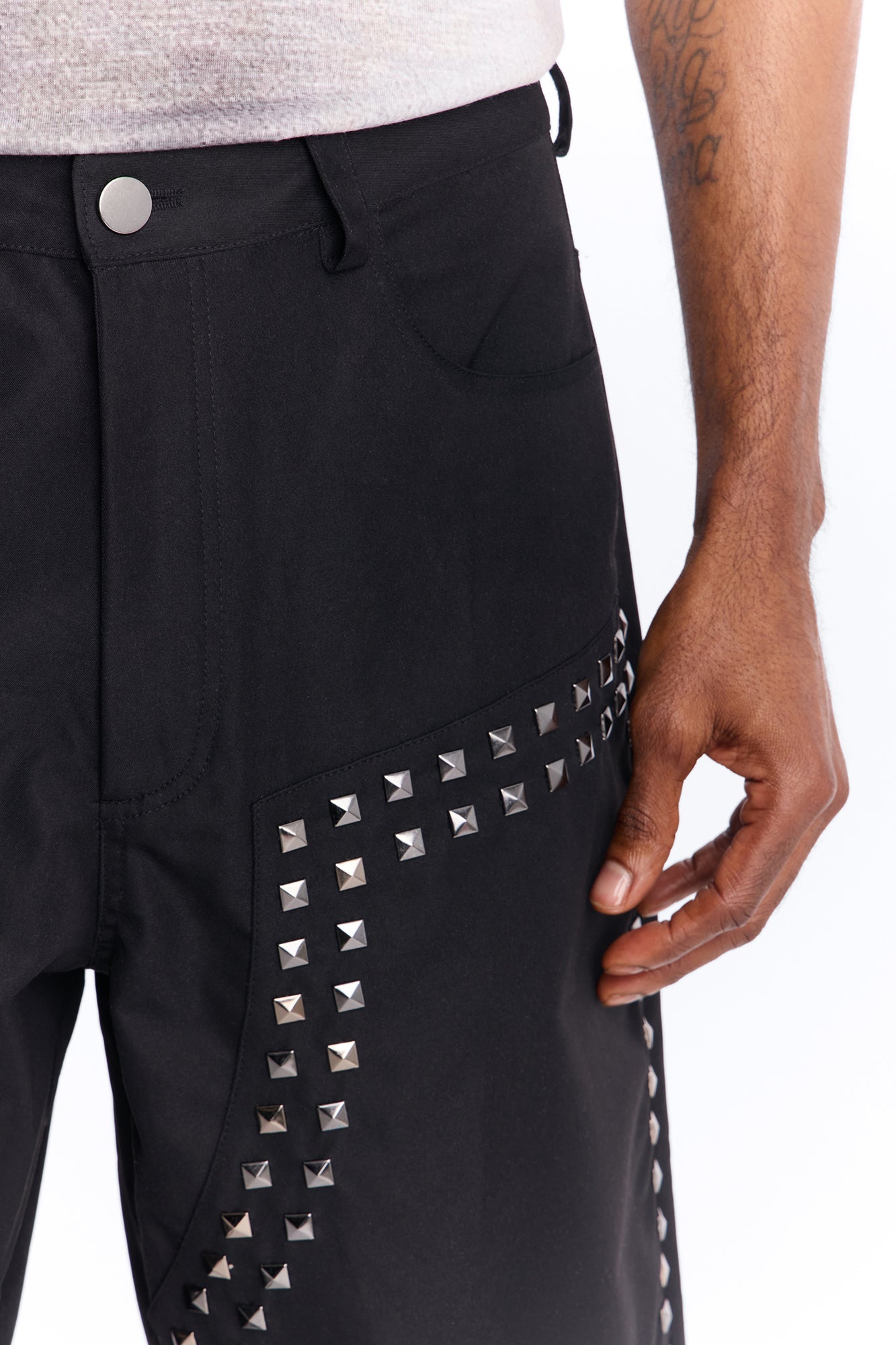 Baggy Silver Springs Studded Short - Black