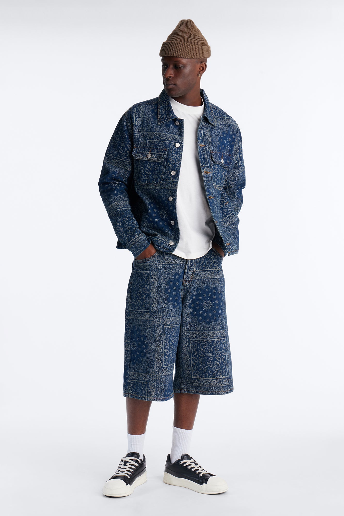 Baggy Street Paisley Denim Short - Dark Wash