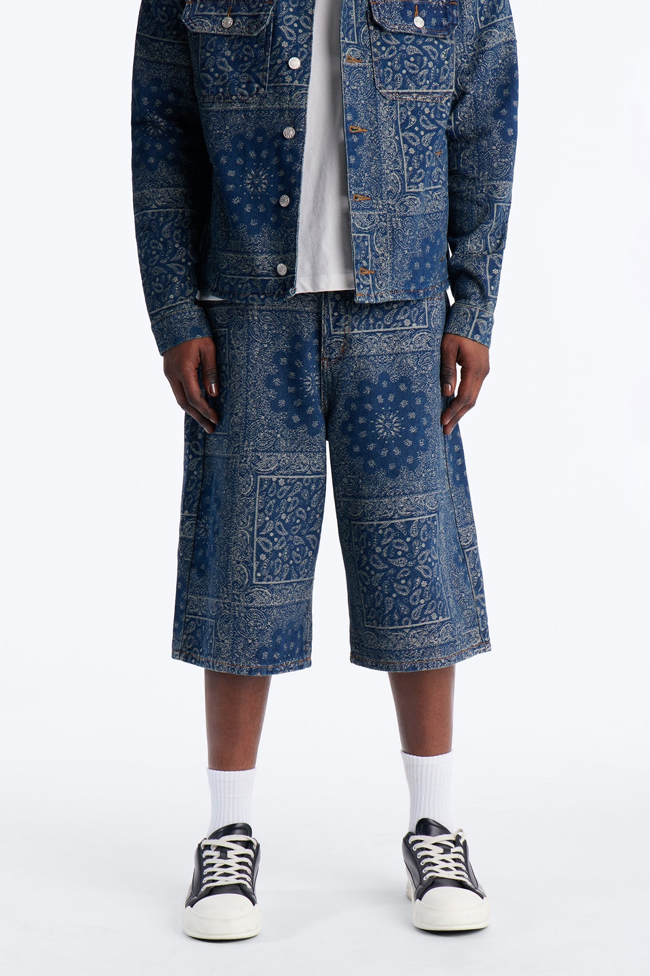 Baggy Street Paisley Denim Short - Dark Wash