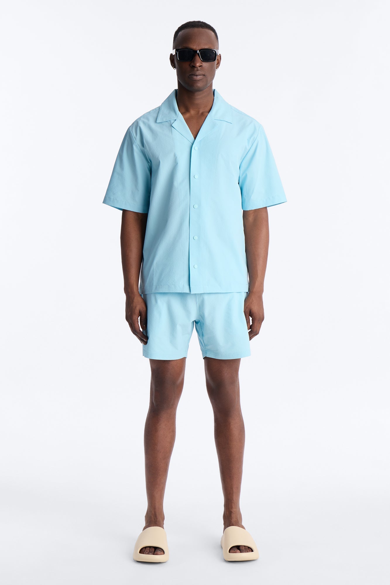 Seersucker Swim Trunk 6″ - Light Blue