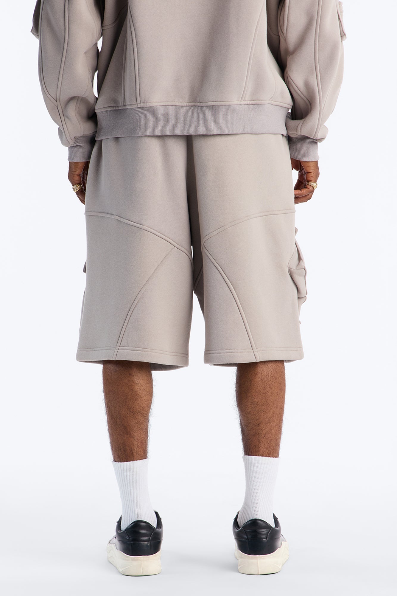 Baggy Chaos Cargo Sweatshort - Grey