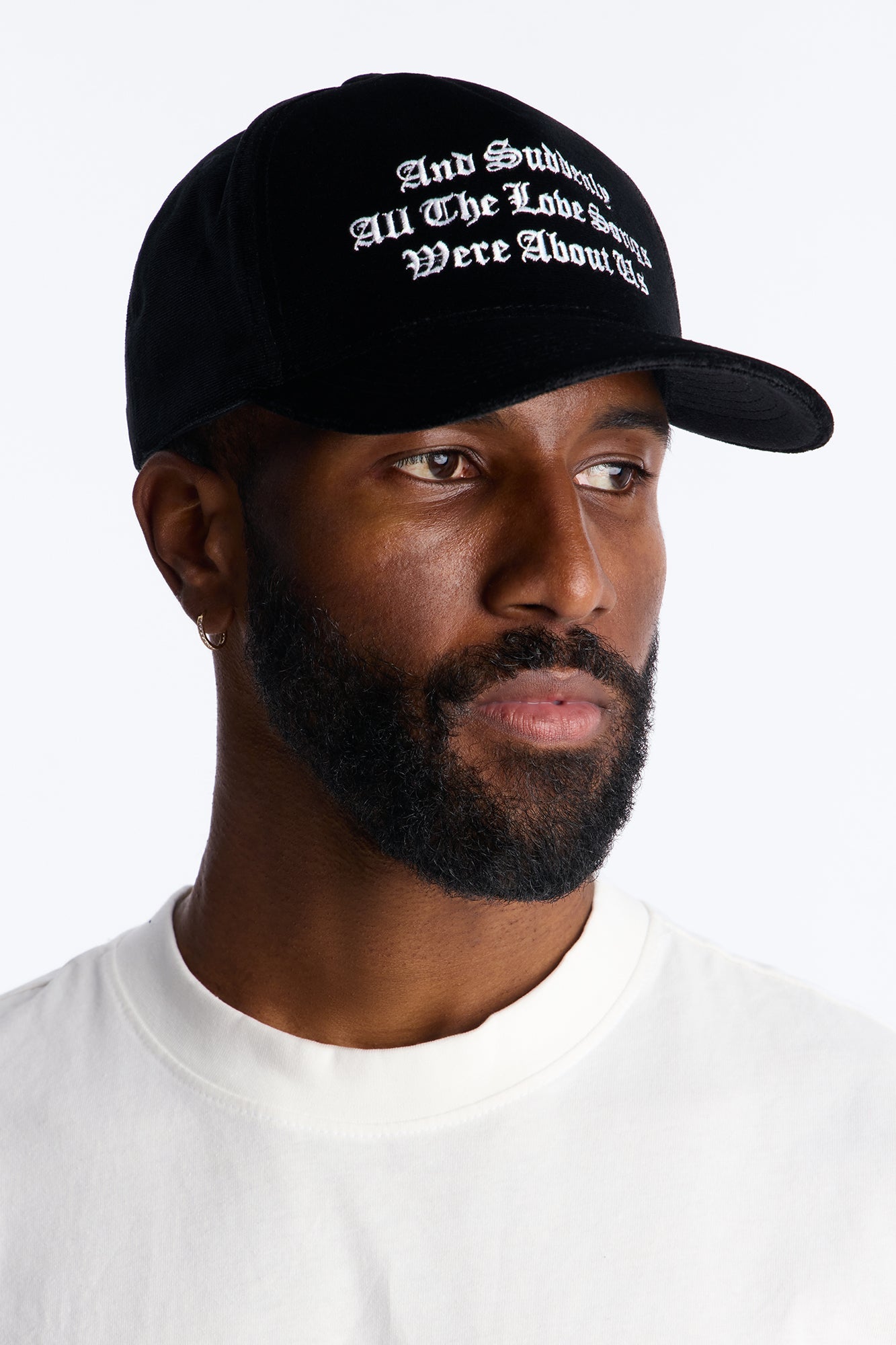 Love Song Structured Velvet Snapback Hat - Black