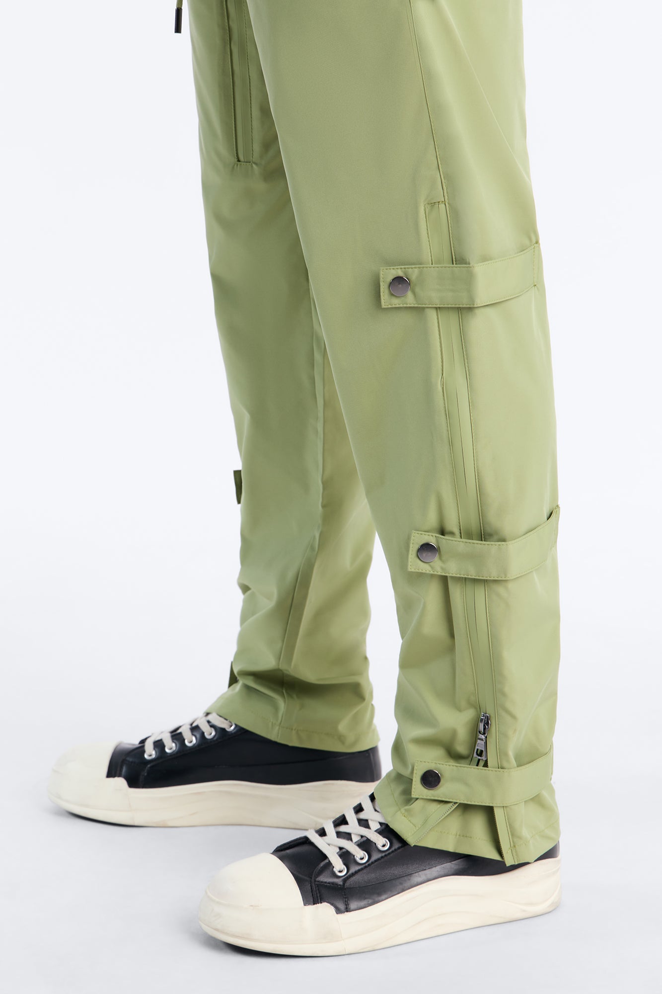 Slim Odyssey Multi Strap Pant - Sage