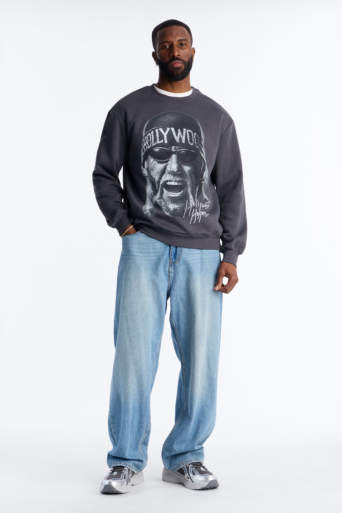 WWE Hulk Hogan NWO Crew Neck Sweatshirt - Charcoal