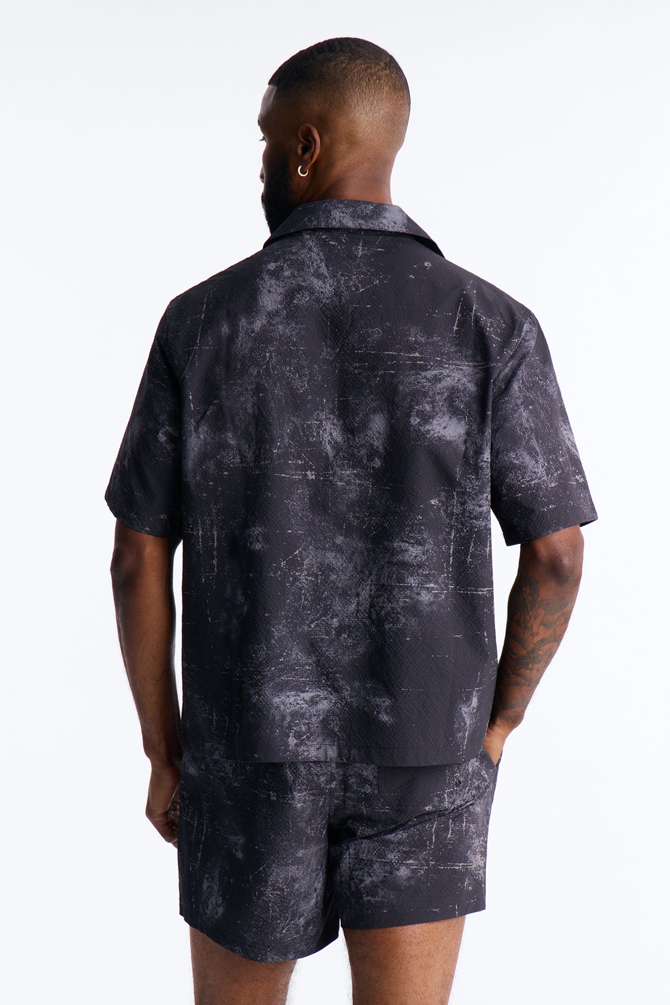 Relaxed Violet Static Seersucker Cuban Collar Up Shirt - Black