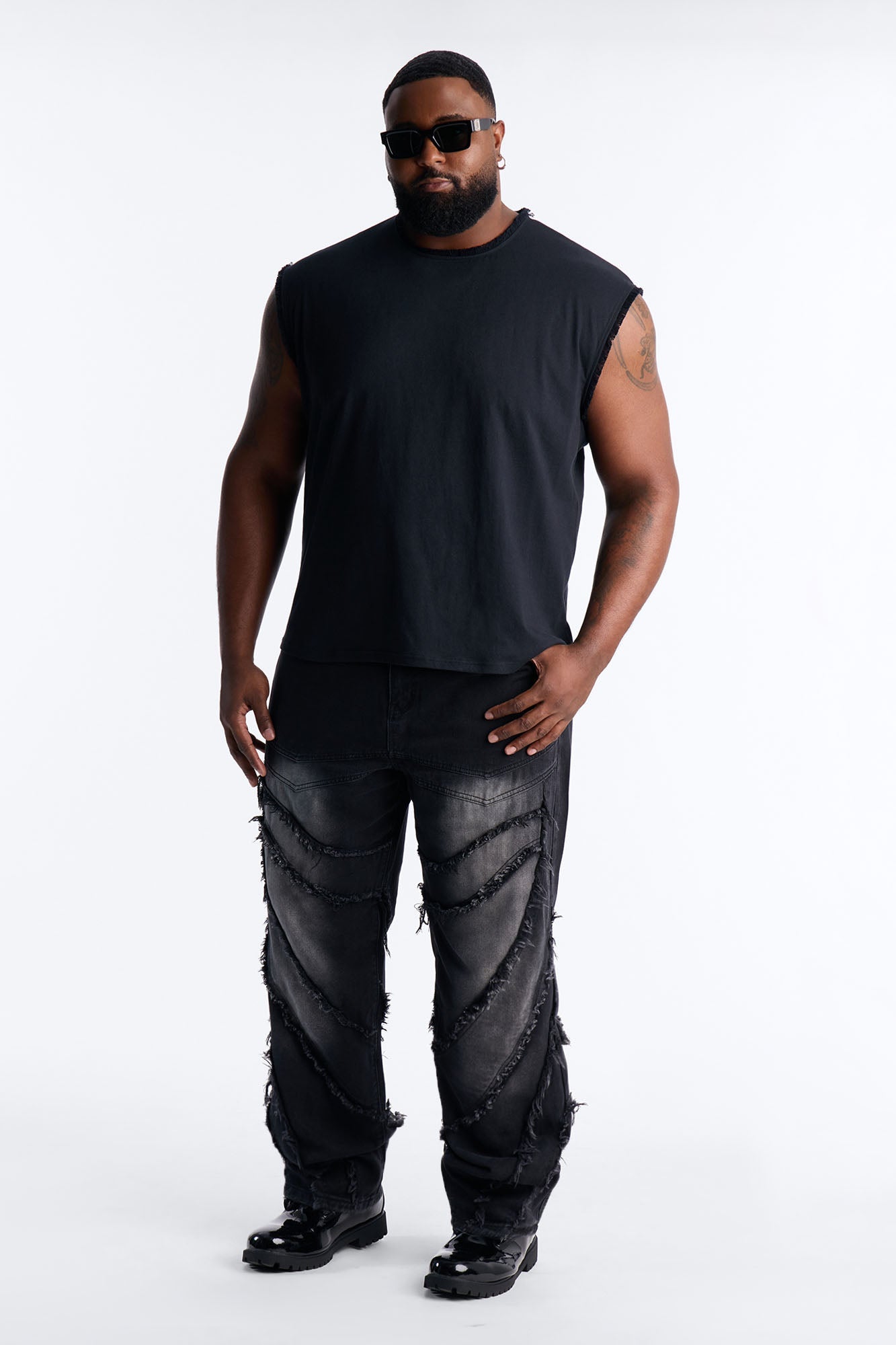 Relaxed Raw Edge Muscle Tee - Black
