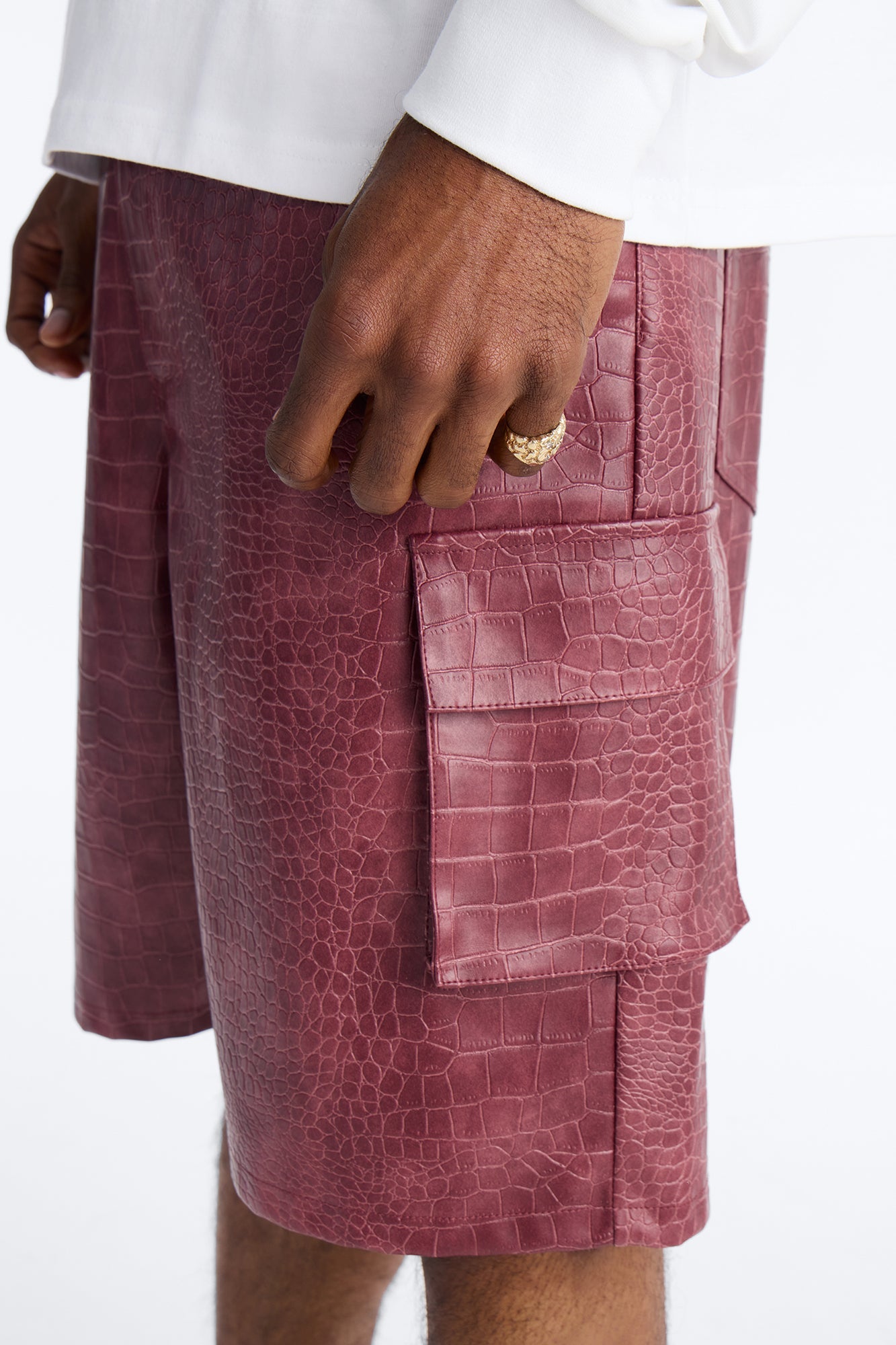 Relaxed Freedom Lane Faux Leather Croc Short - Burgundy