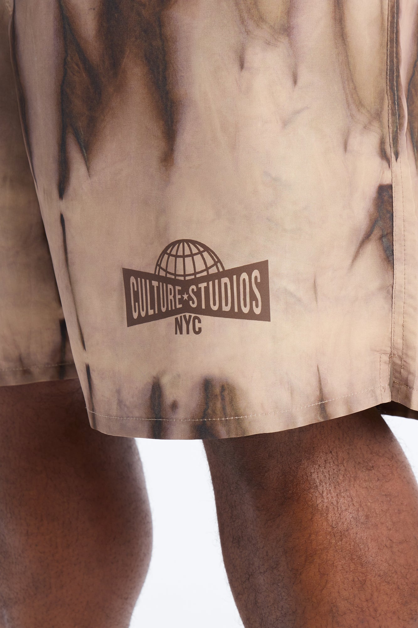 Relaxed Artificial View Short - Brown