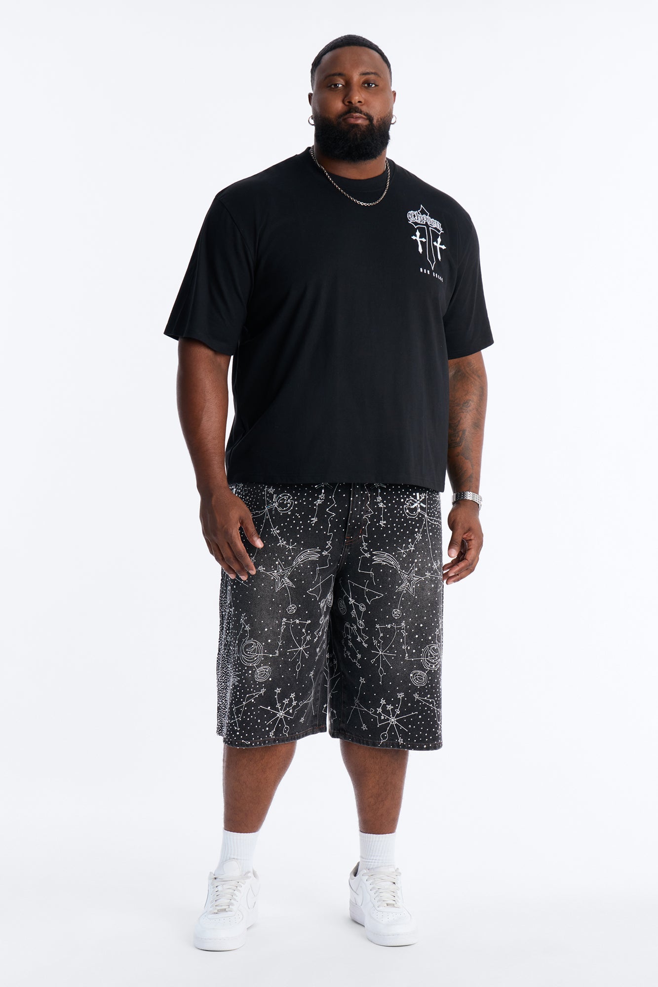 Chosen Cross Embroidery Short Sleeve Tee - Black