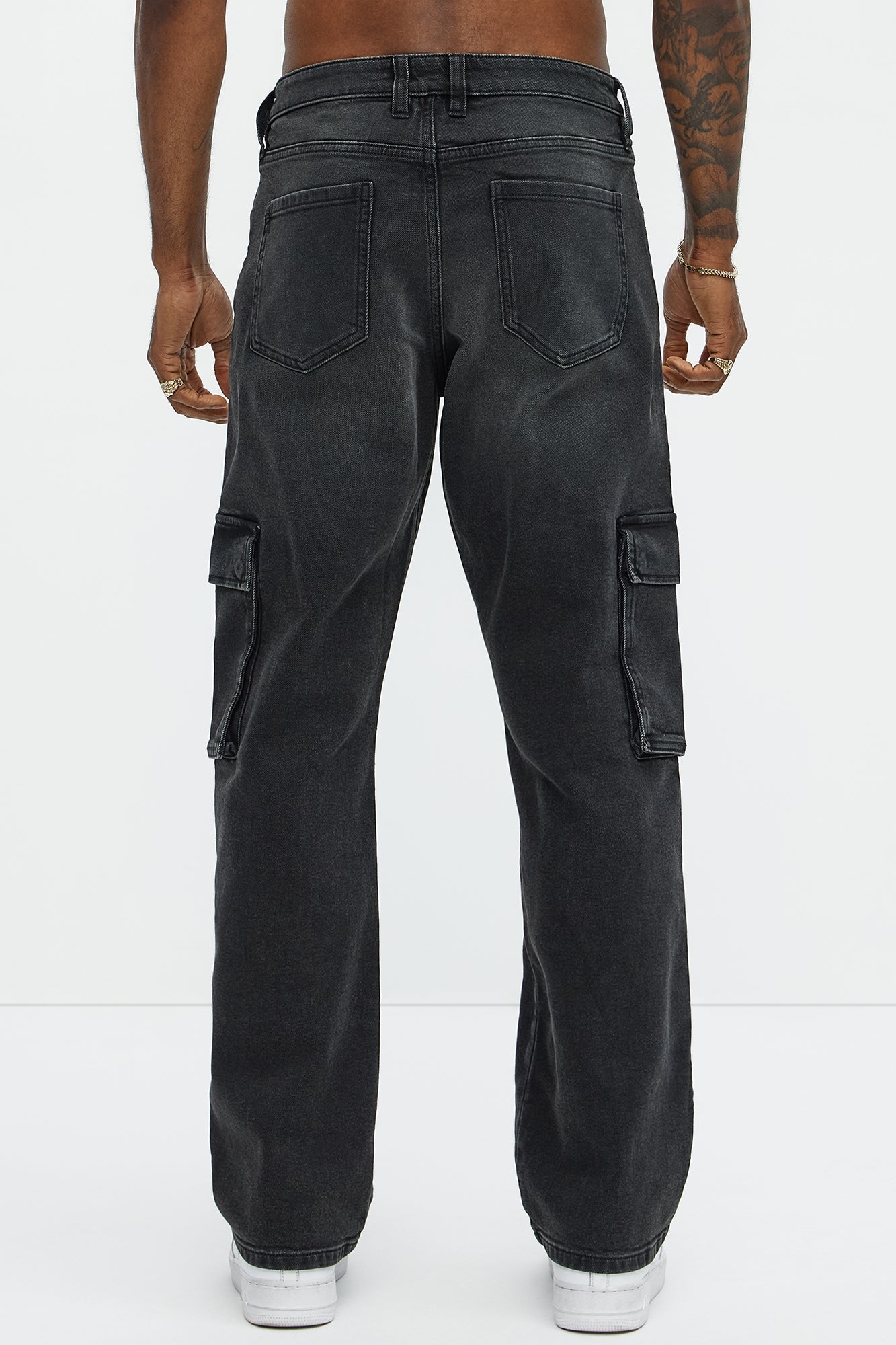 Classic Straight Cargo Jeans - Black Wash