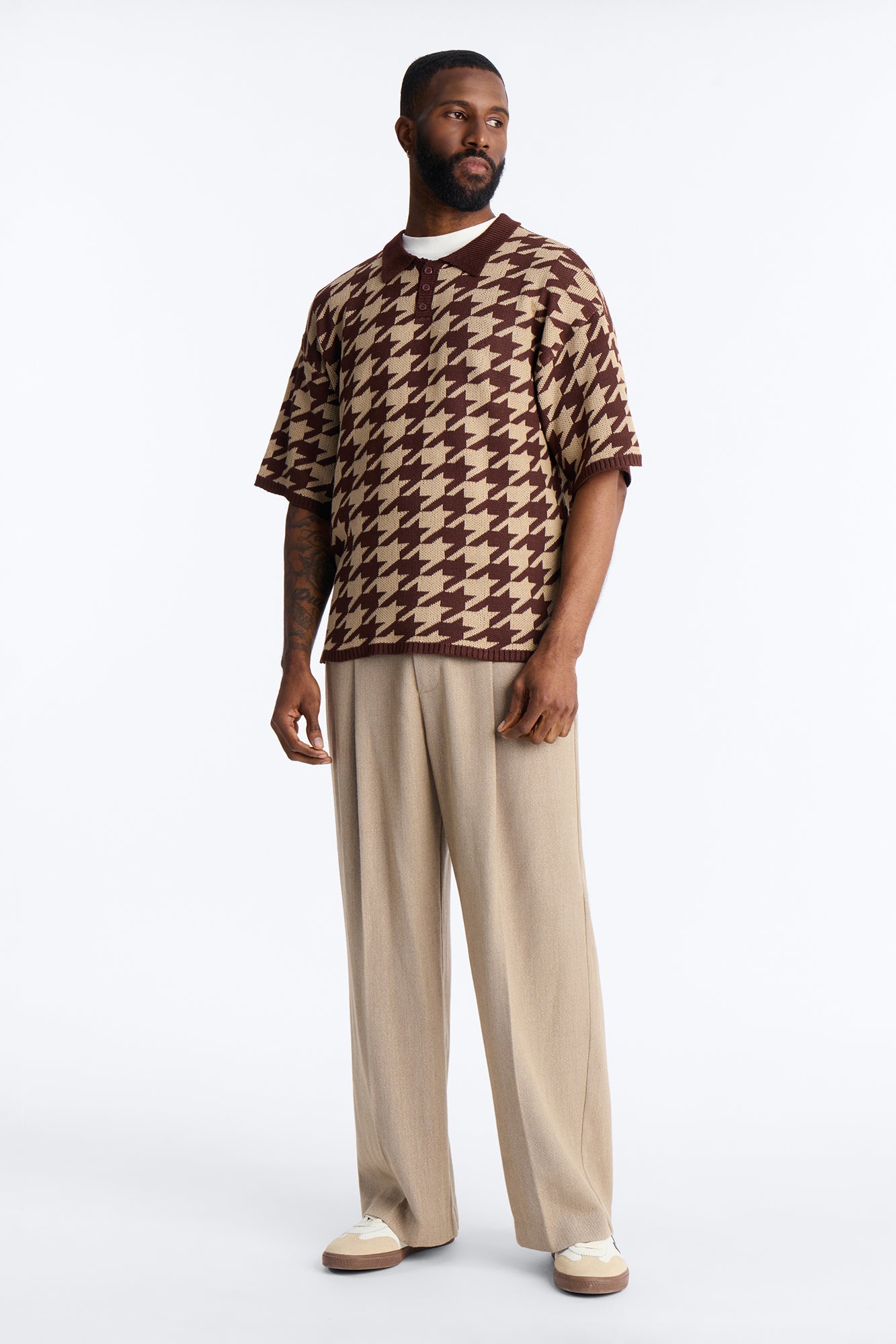 Houndstooth Short Sleeve Knitted Polo - Brown