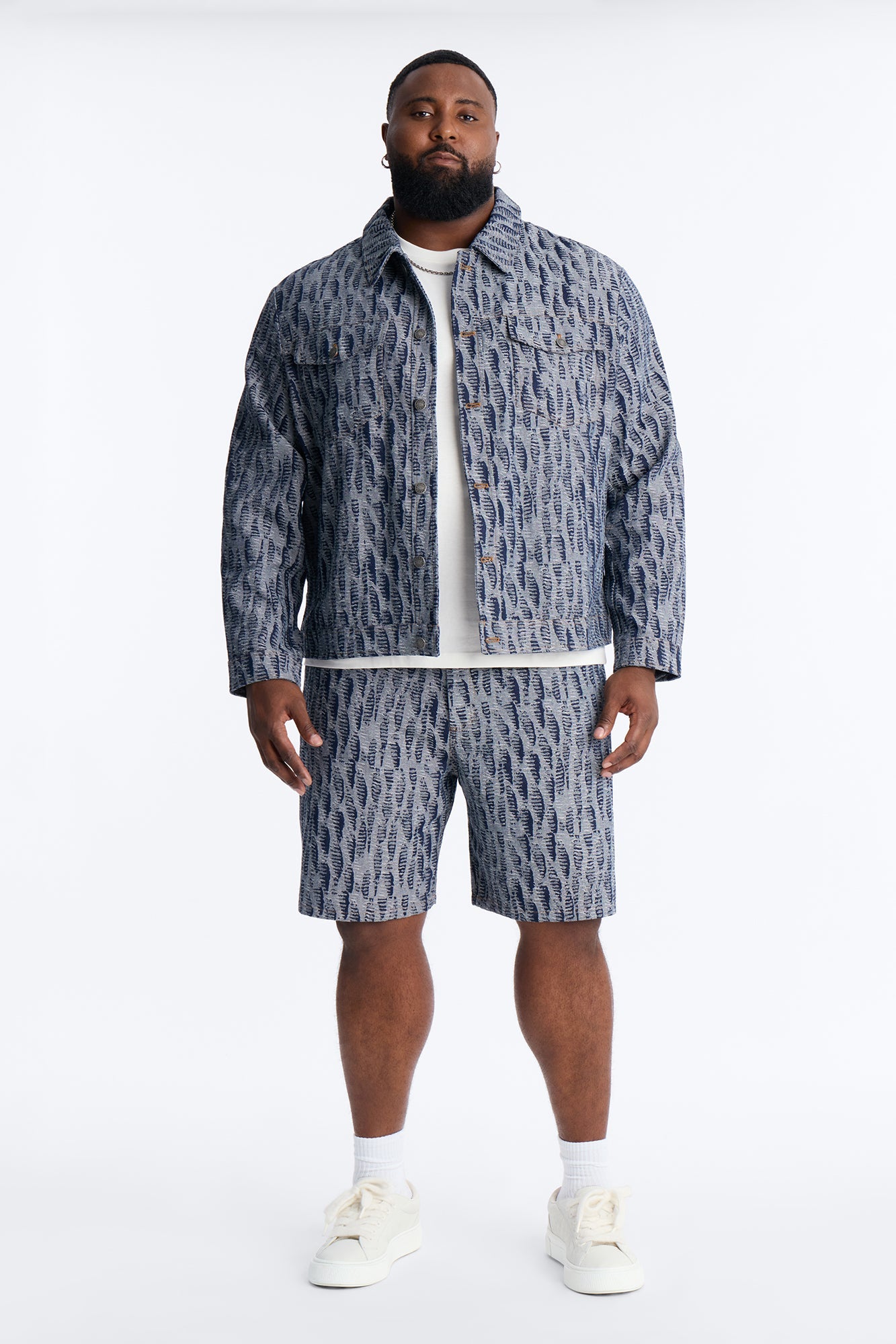 Relaxed Matrix Jacquard Denim Short - Dark Wash