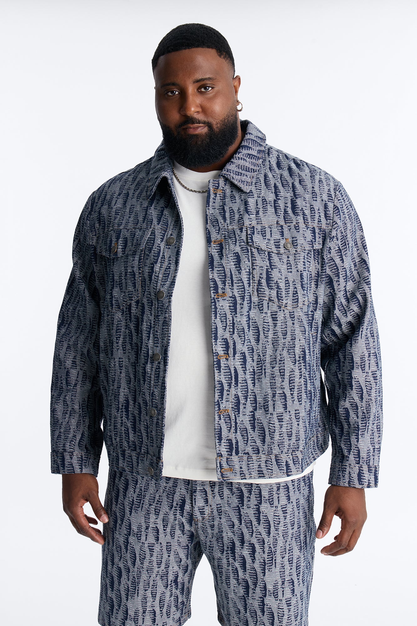 Cropped Matrix Denim Trucker Jacket - Dark Wash
