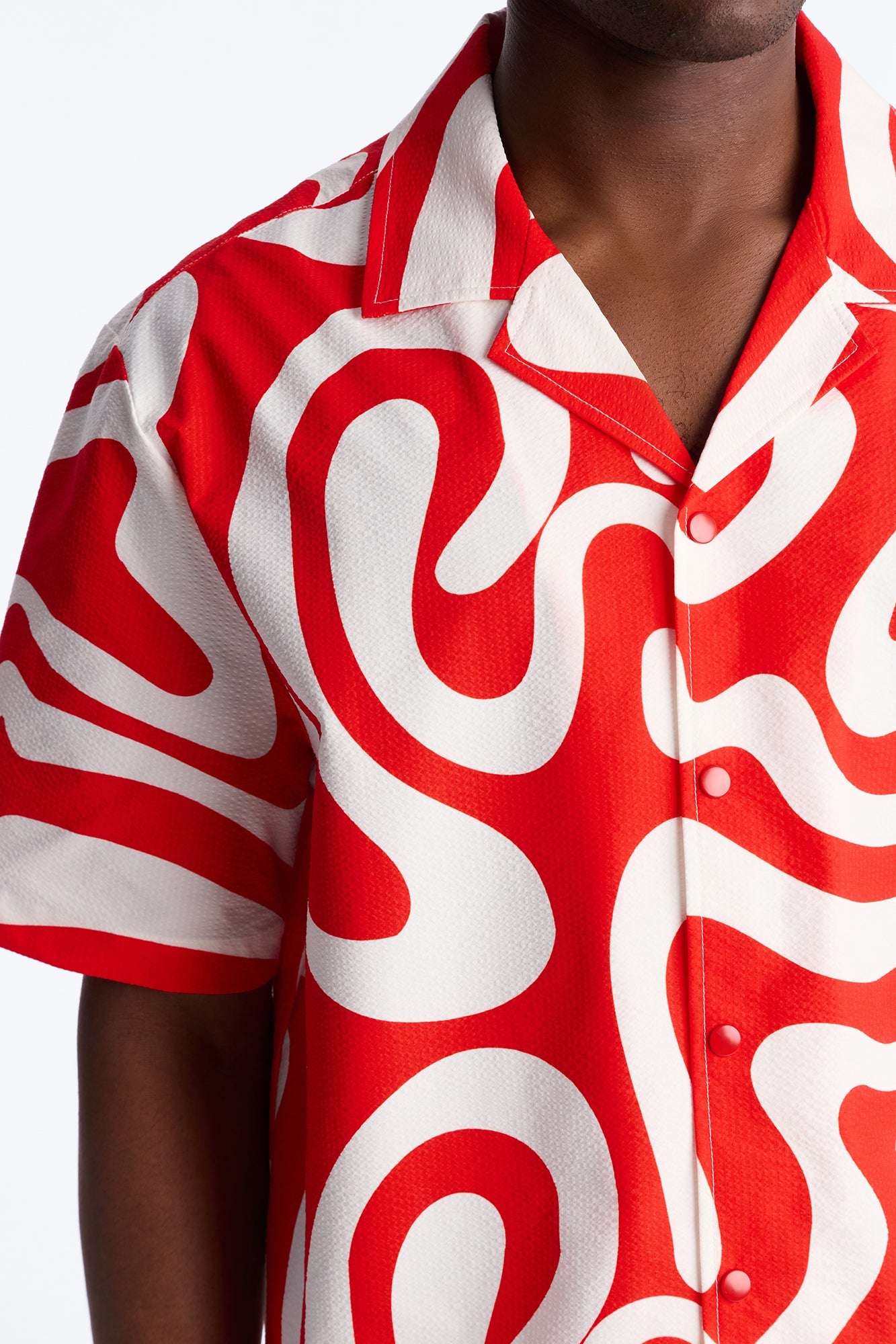 Relaxed Groovy Abstract Printed Seersucker Cuban Collar Button Up Shirt - Red