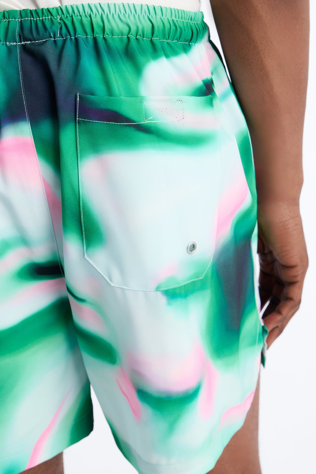Relaxed Futuristic Abstract Acid Blur Swim Trunk 4″ - Green