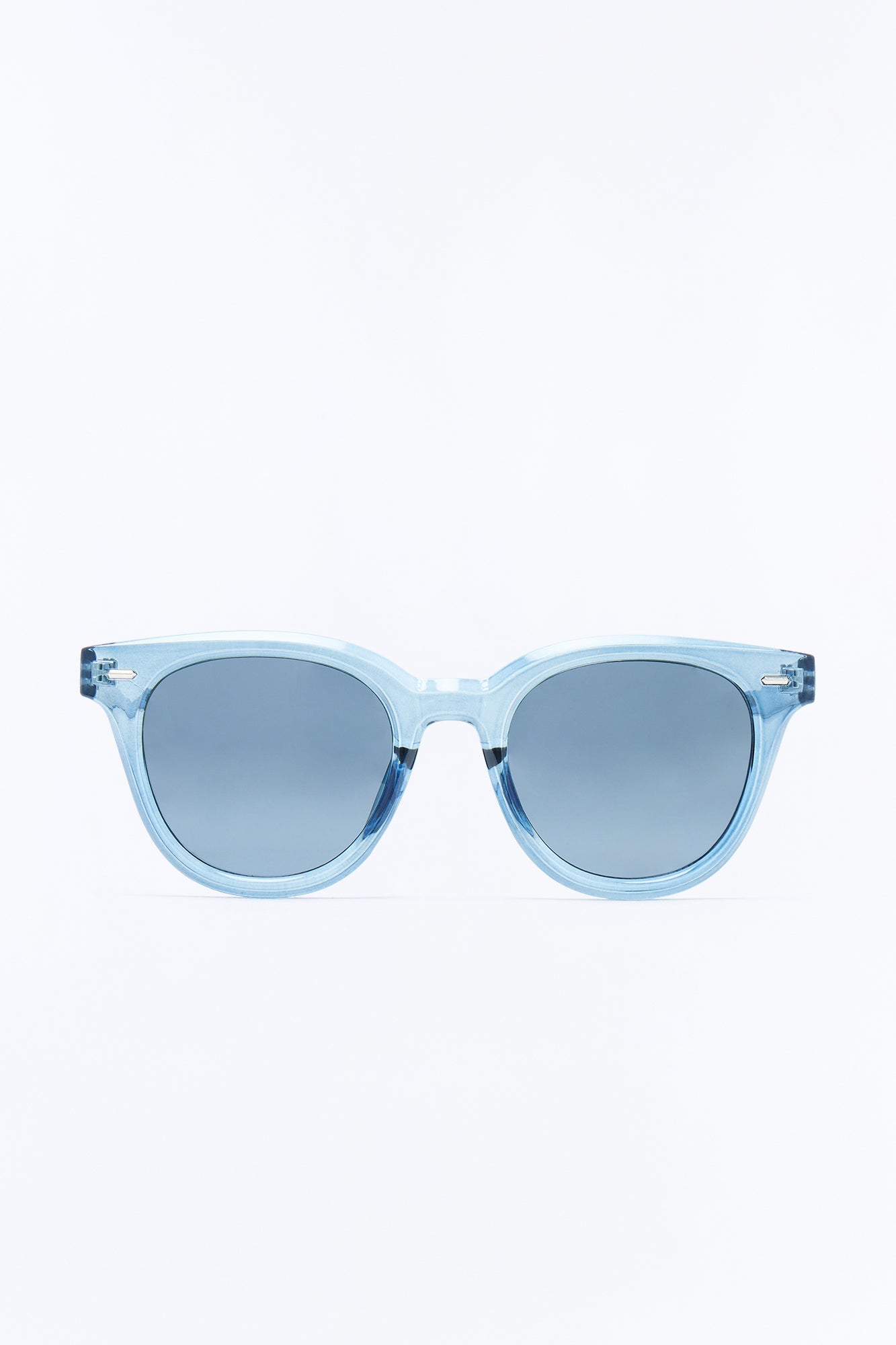 Statement Rounded Wayfarer Sunglasses - Blue