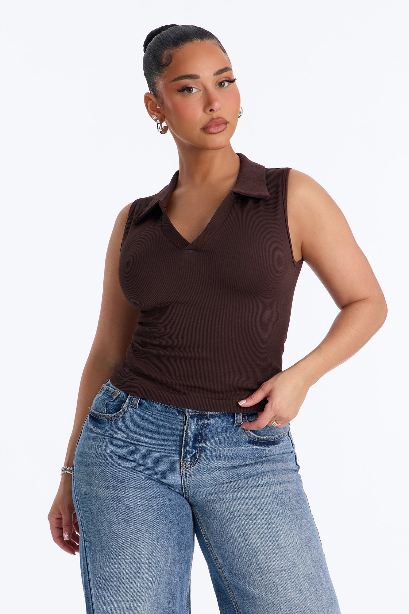 Lyra Seamless Rib Basic Sleeveless Collared Top - Brown NEWFASHIONEDGE