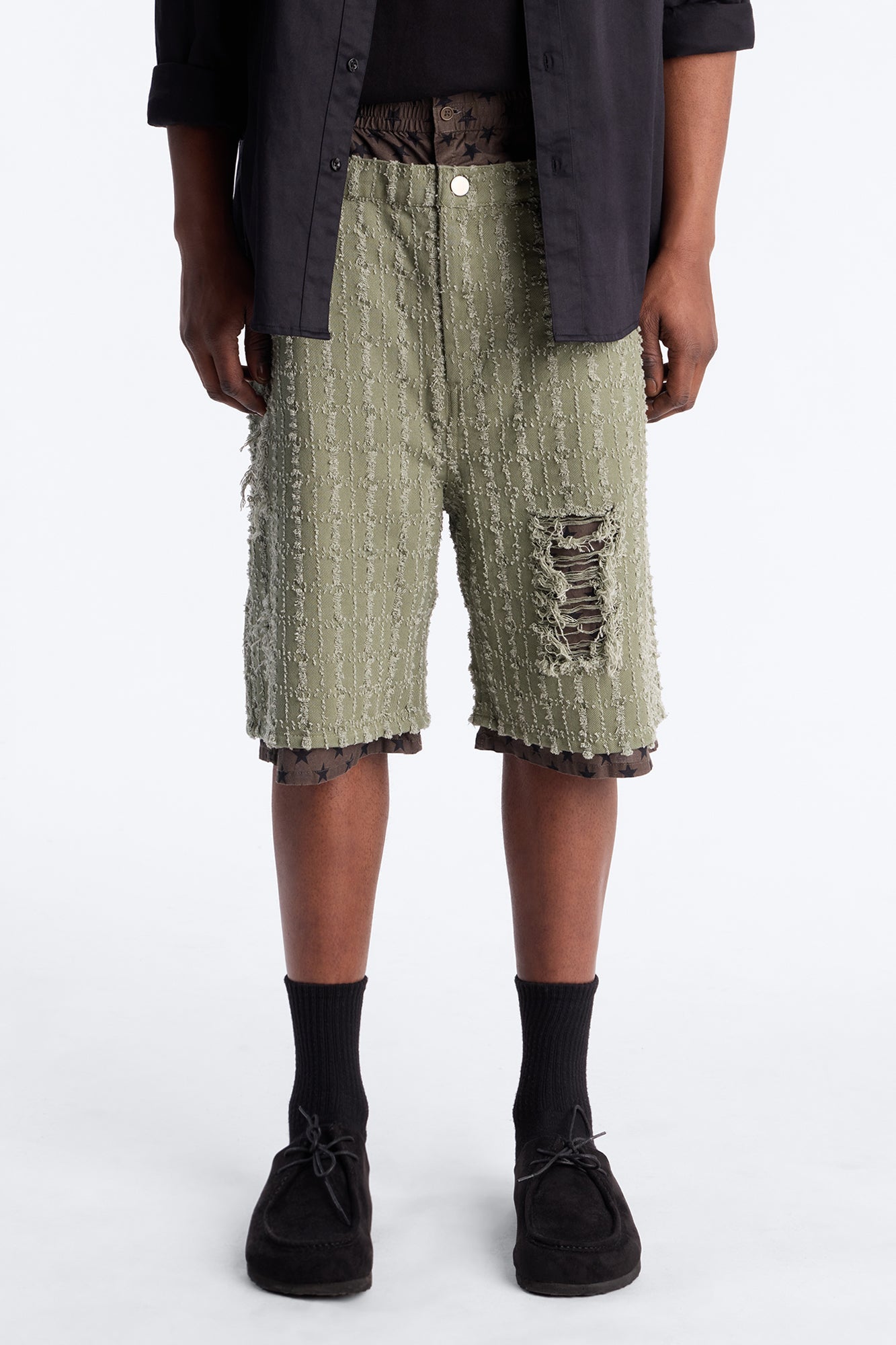 Baggy Double Waisted Stars And Distressed Short - Olive