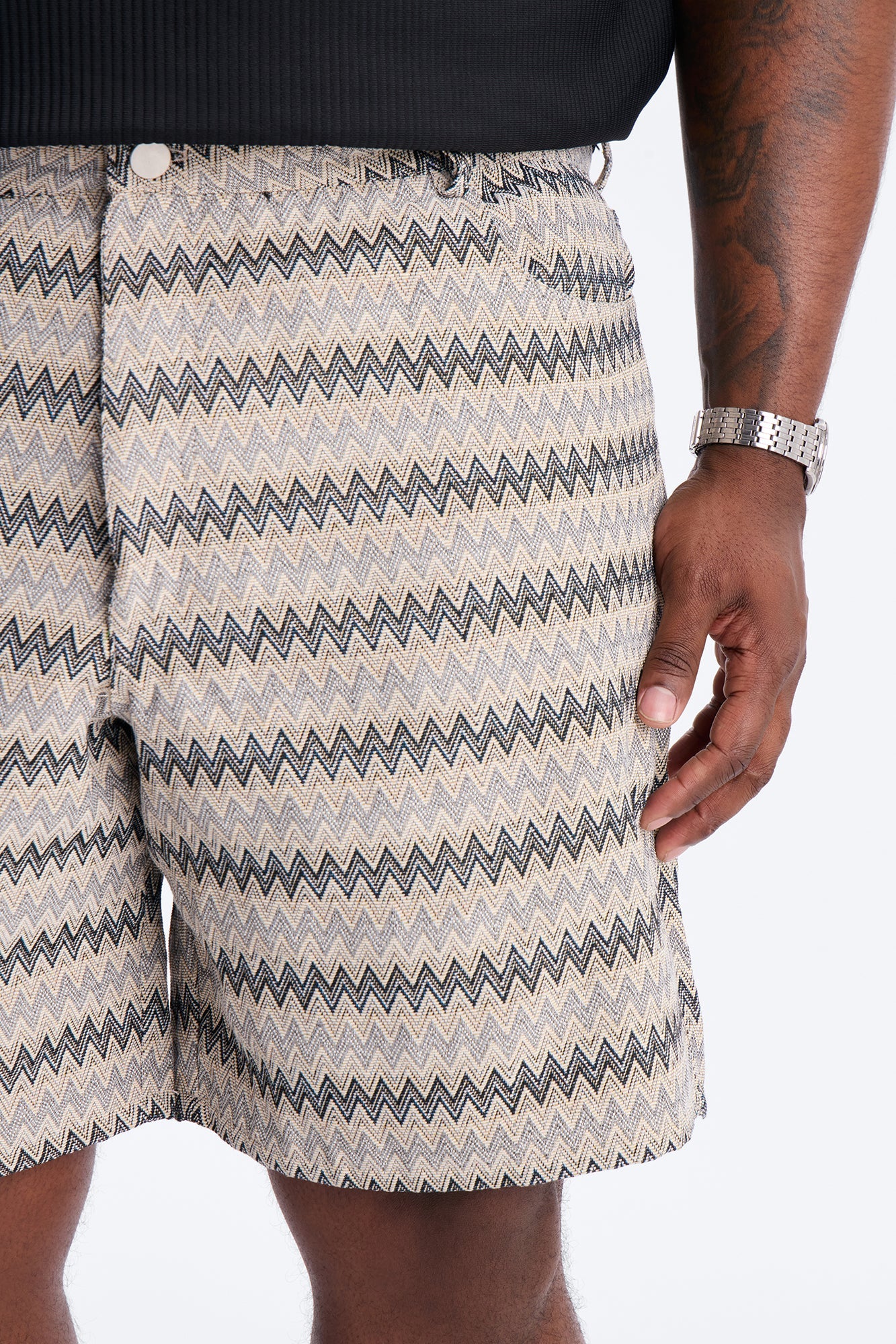 Relaxed Chevron City Textured Short - Cream