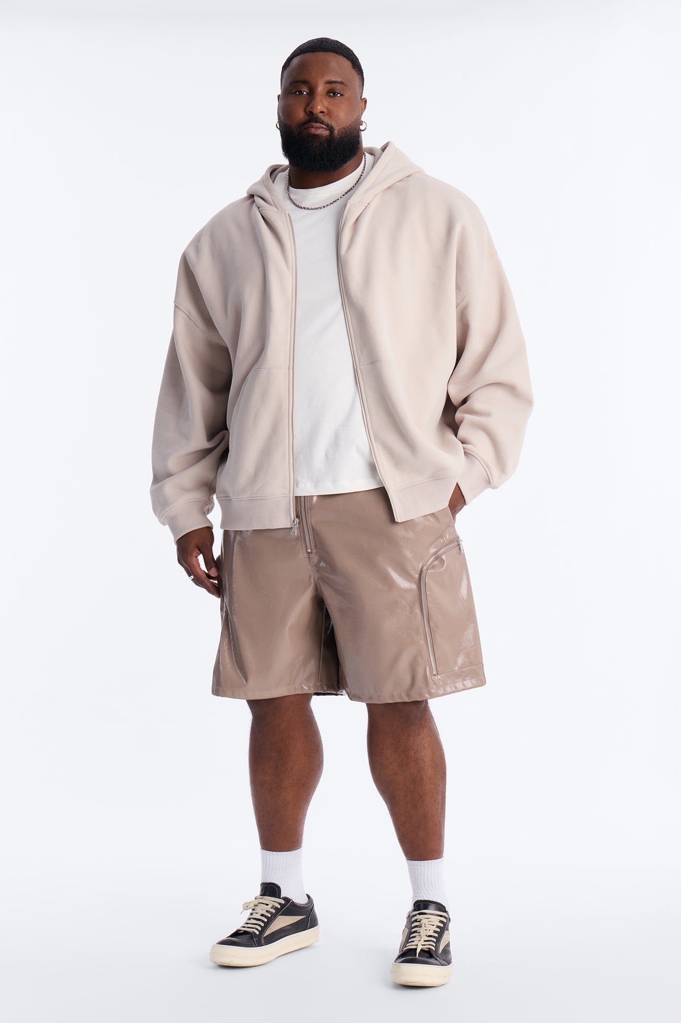 Relaxed Concordia Faux Leather Short - Brown